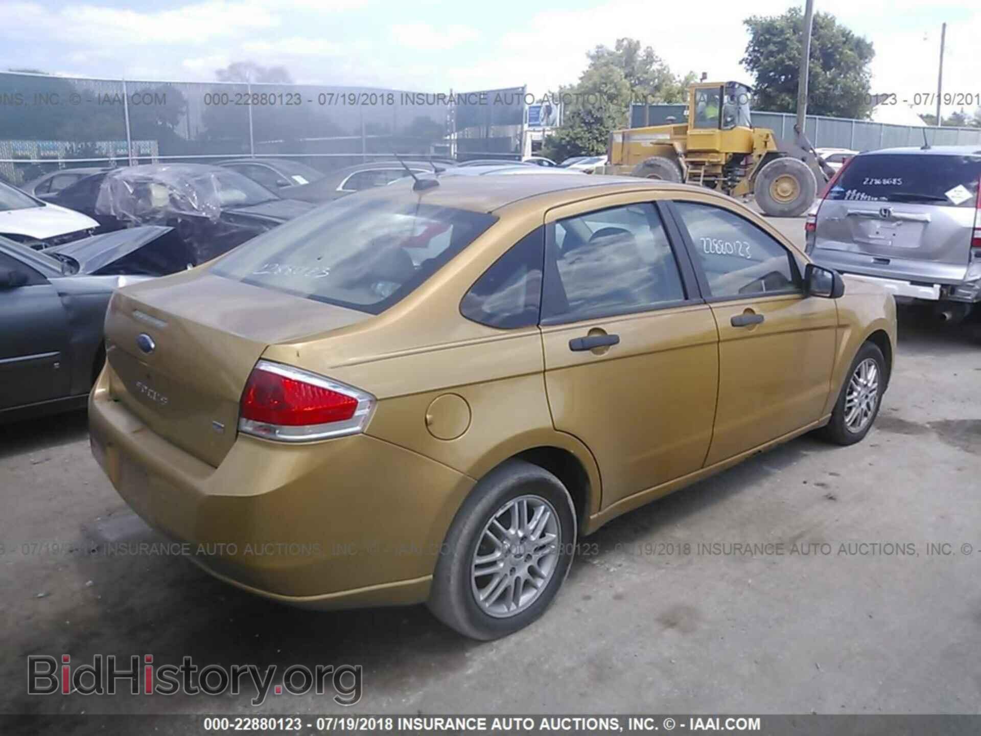2009 FORD FOCUS - VIN: 1FAHP35N49W195461 - Фото 4
