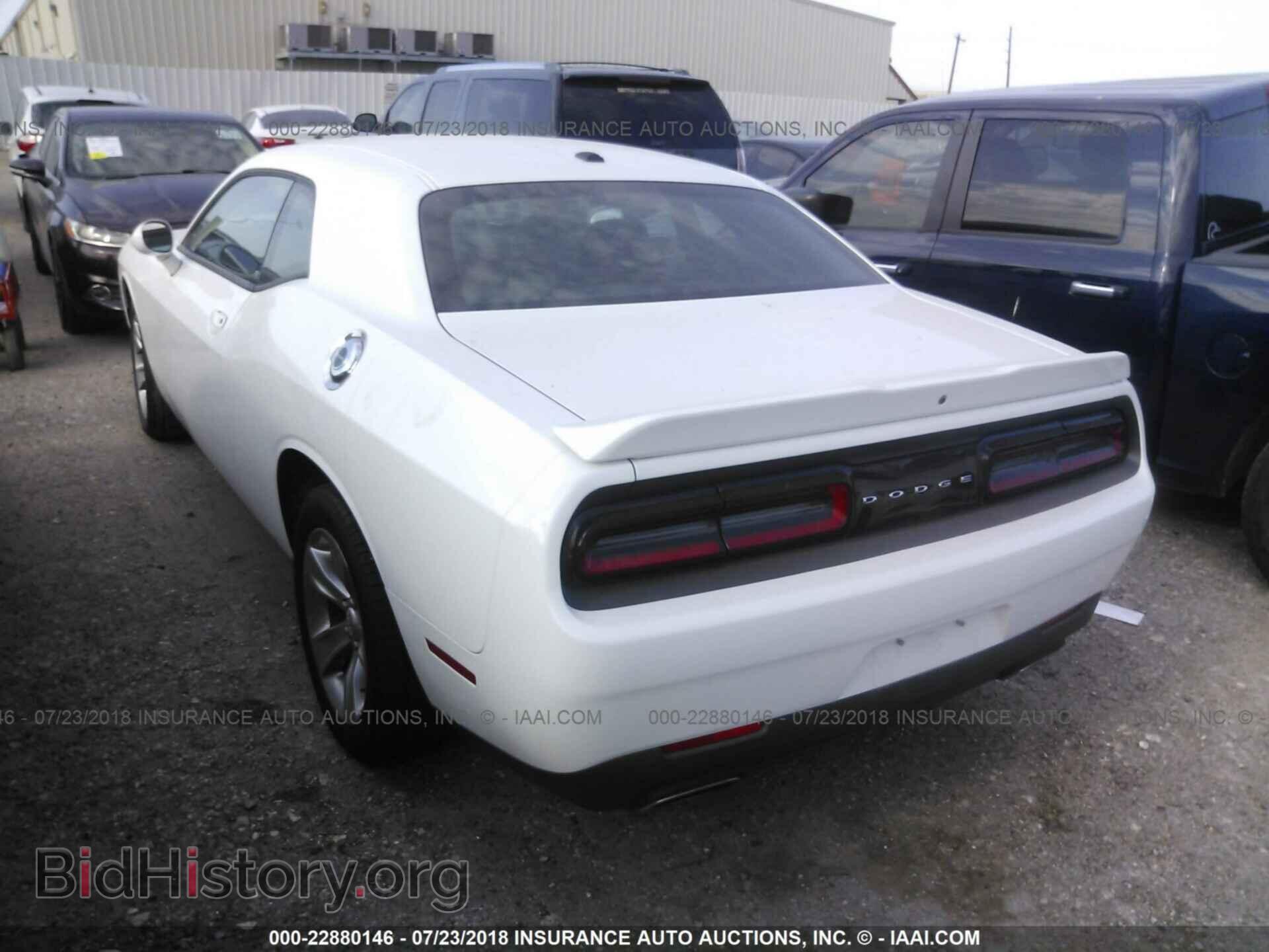 2018 Dodge Challenger - VIN: 2C3CDZAG9JH123573 - Photo 3