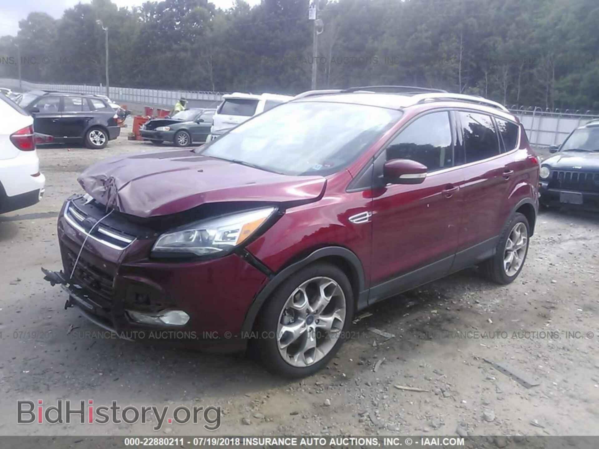 2013 Ford Escape - VIN: 1FMCU0J93DUB05799 - Фото 2