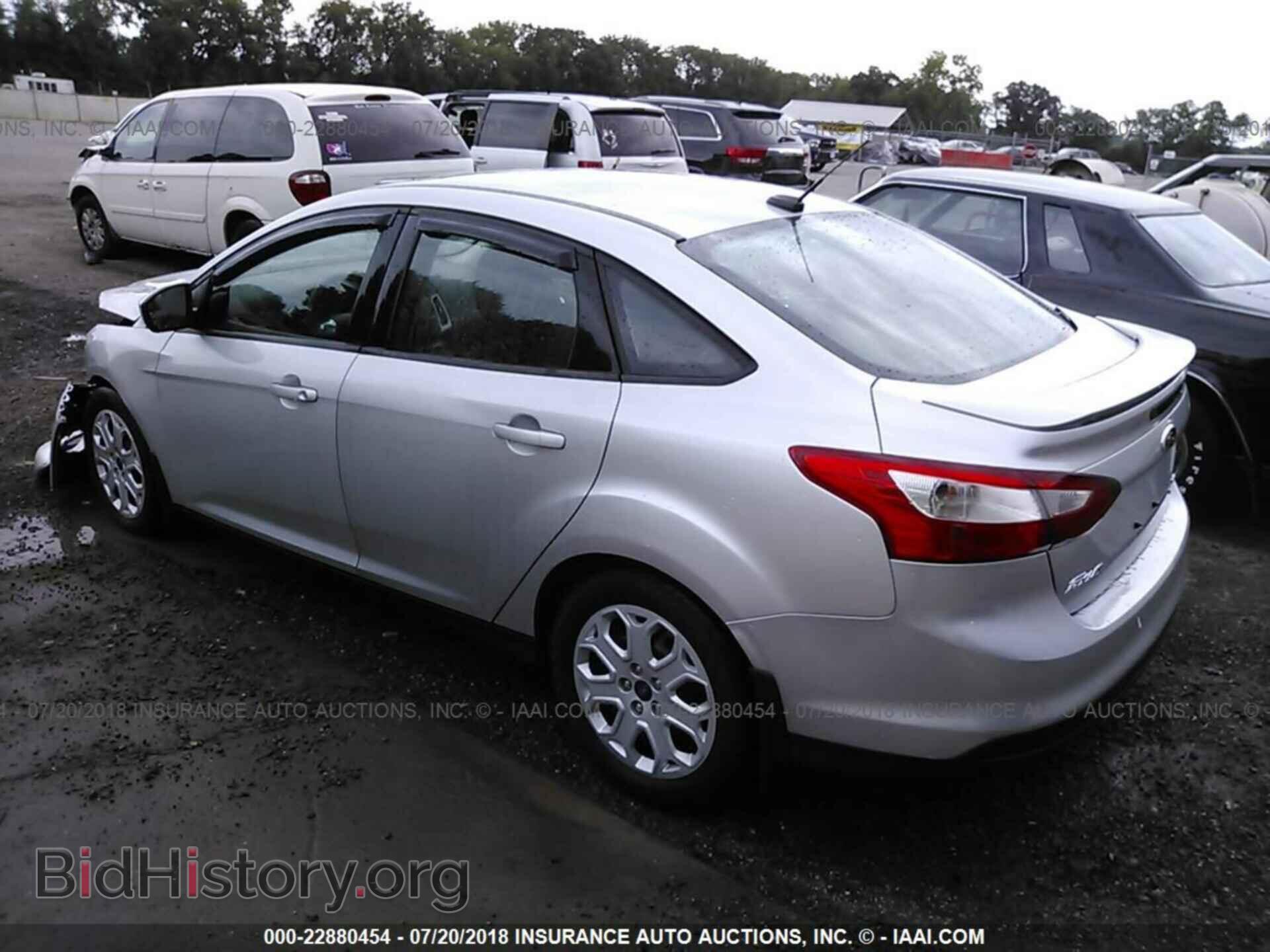 2012 Ford Focus - VIN: 1FAHP3F25CL427837 - Фото 3