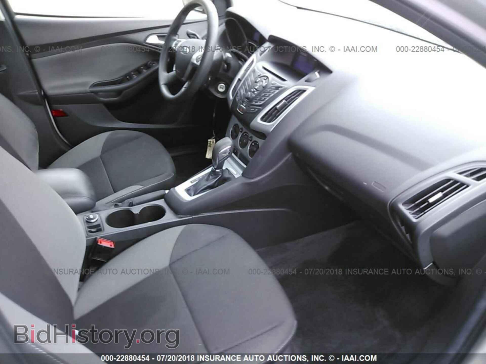 2012 Ford Focus - VIN: 1FAHP3F25CL427837 - Фото 5