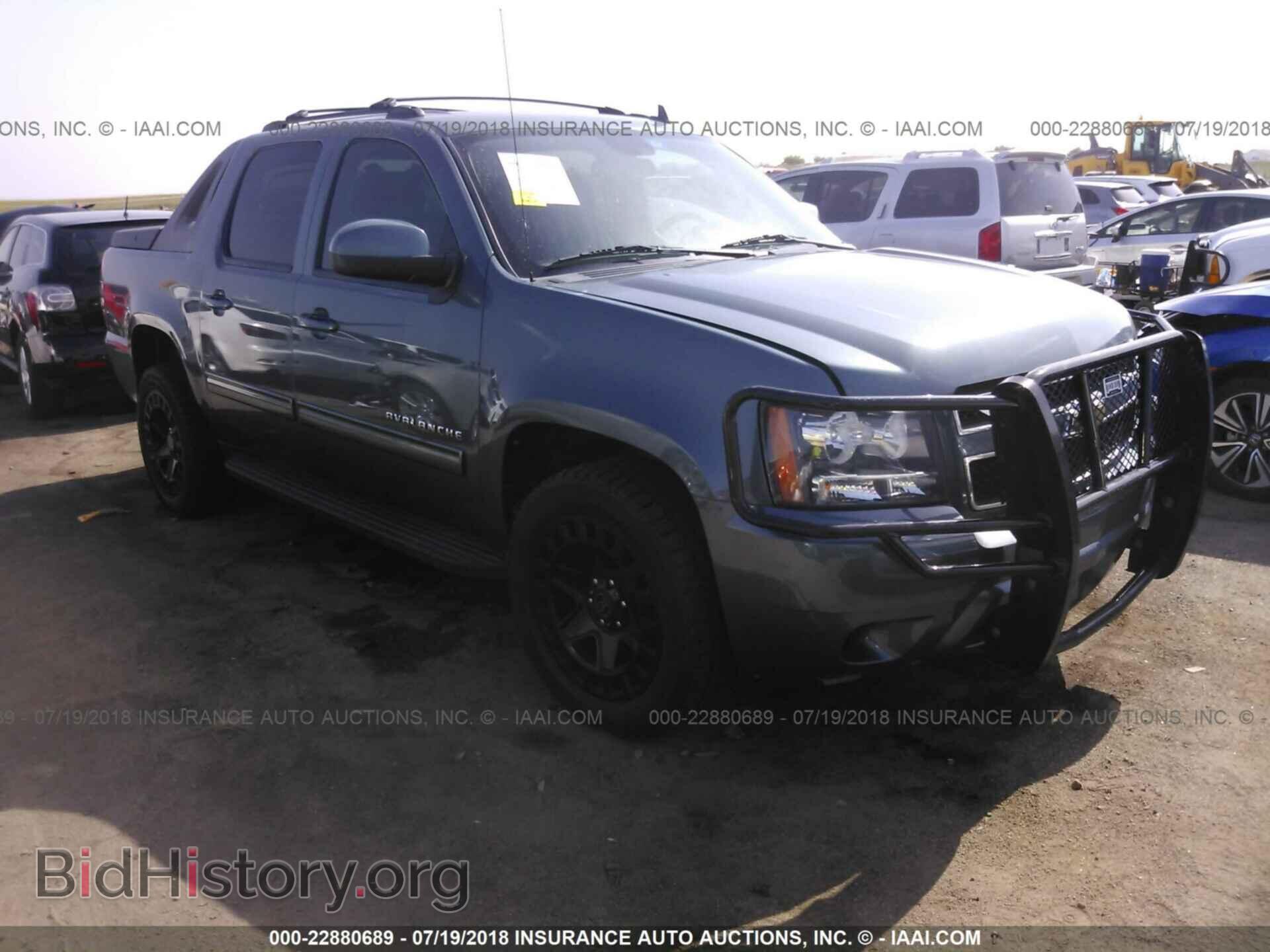 Photo 3GNMCEE07BG372102 - Chevrolet Avalanche 2011