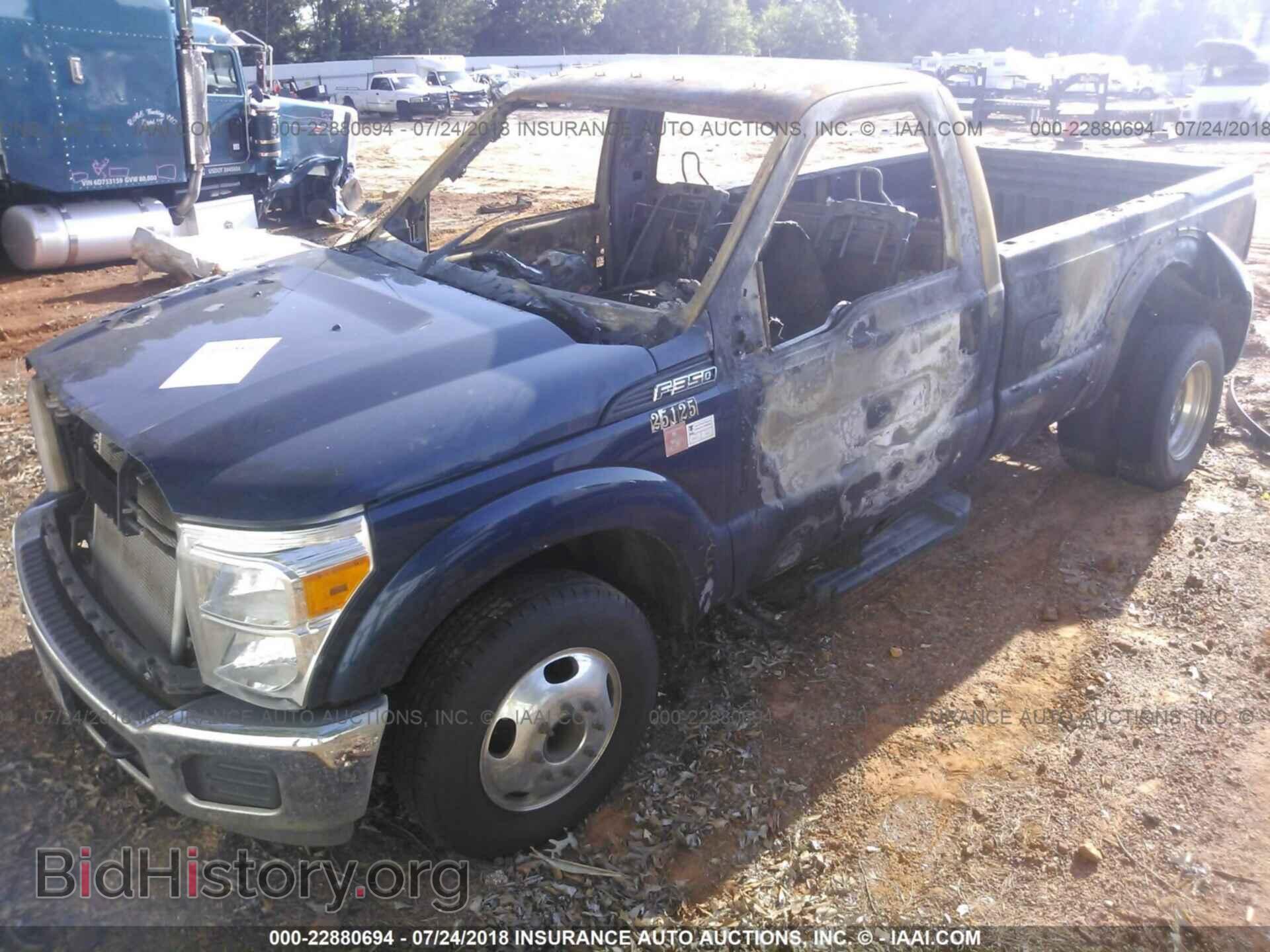 2014 Ford F350 - VIN: 1FTRF3C6XEEB77270 - Фото 2