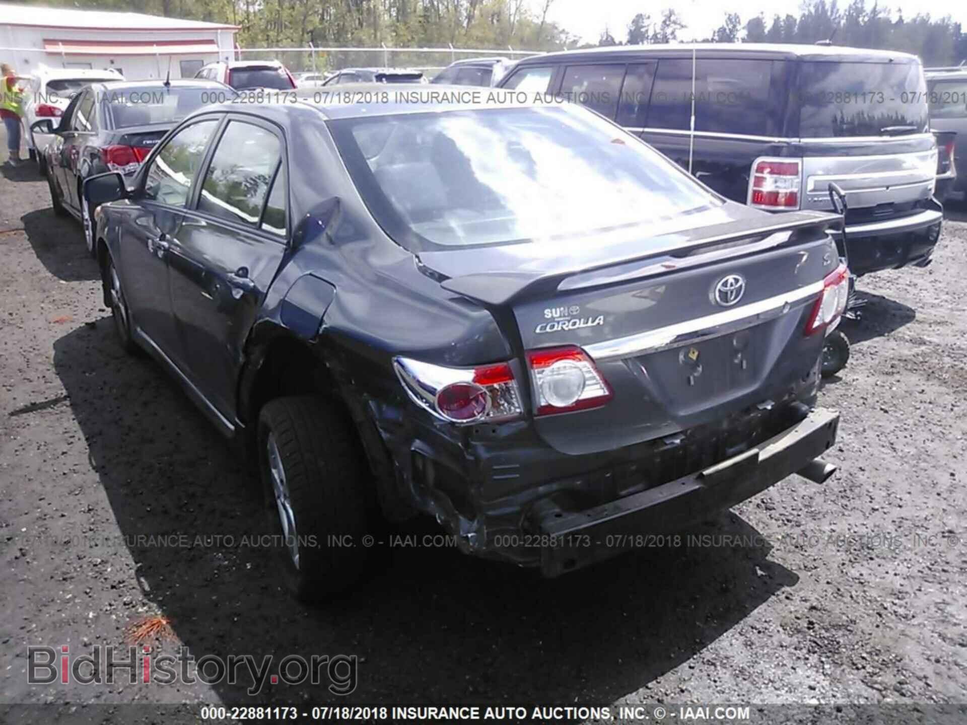 2011 Toyota Corolla - VIN: 2T1BU4EE1BC727326 - Photo 3