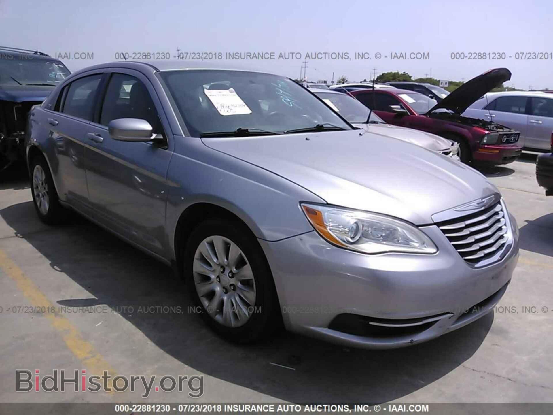 Photo 1C3CCBAB4EN212396 - Chrysler 200 2014
