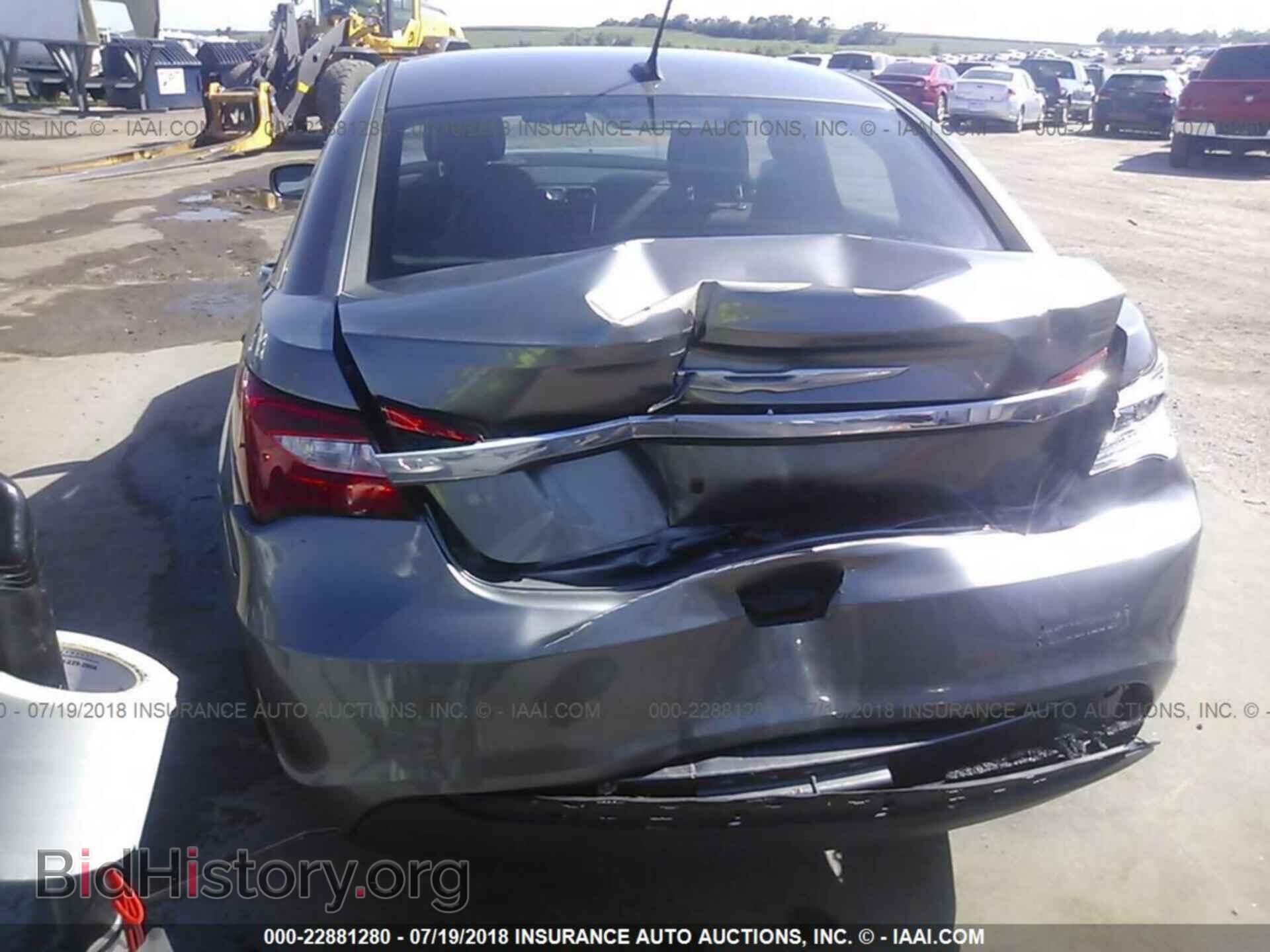 2012 Chrysler 200 - VIN: 1C3CCBAB7CN321187 - Фото 6