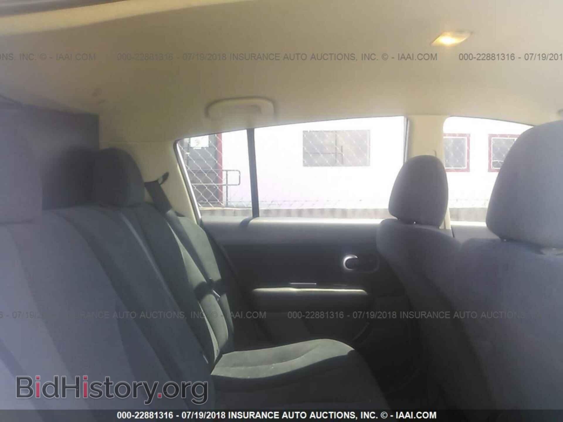 2011 Nissan Versa - VIN: 3N1BC1CPXBL371870 - Фото 8