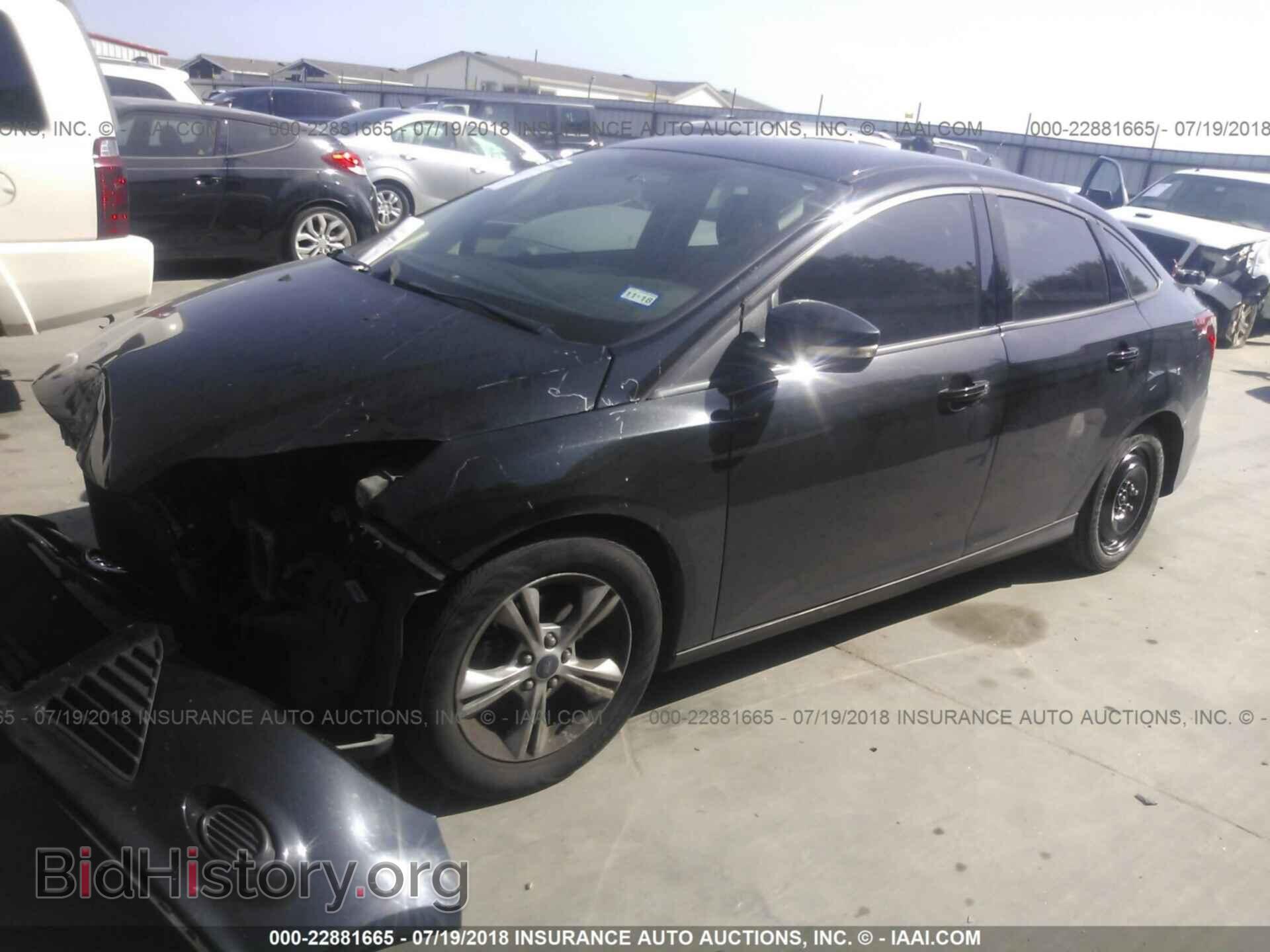 2014 Ford Focus - VIN: 1FADP3F23EL406342 - Фото 2