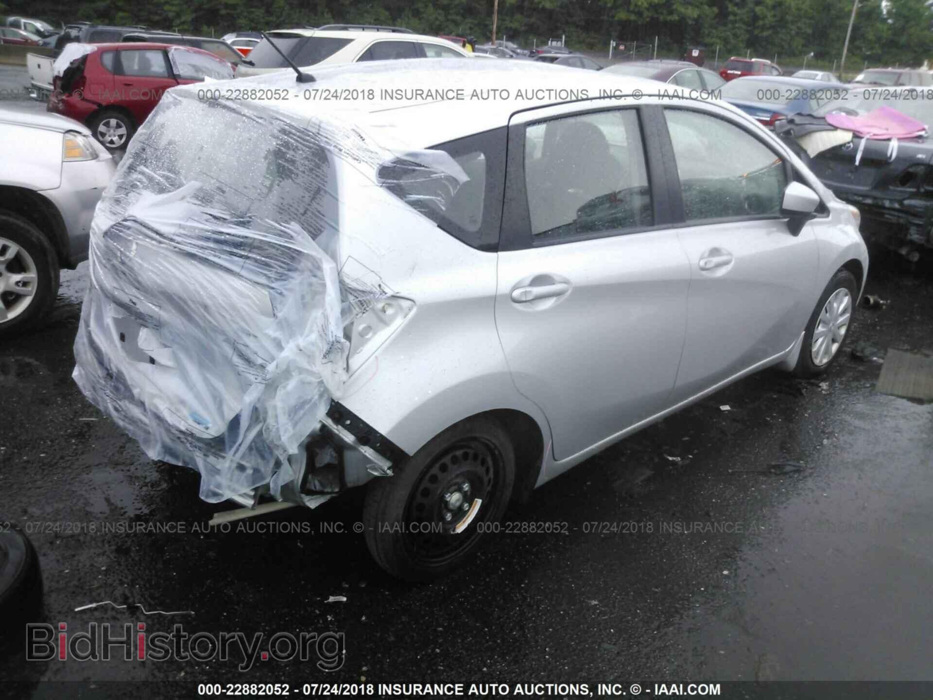 2016 Nissan Versa note - VIN: 3N1CE2CP2GL365945 - Фото 4