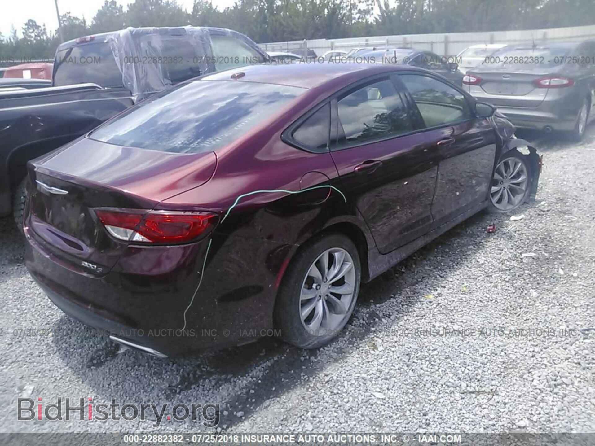 2015 Chrysler 200 - VIN: 1C3CCCBB3FN739268 - Photo 4