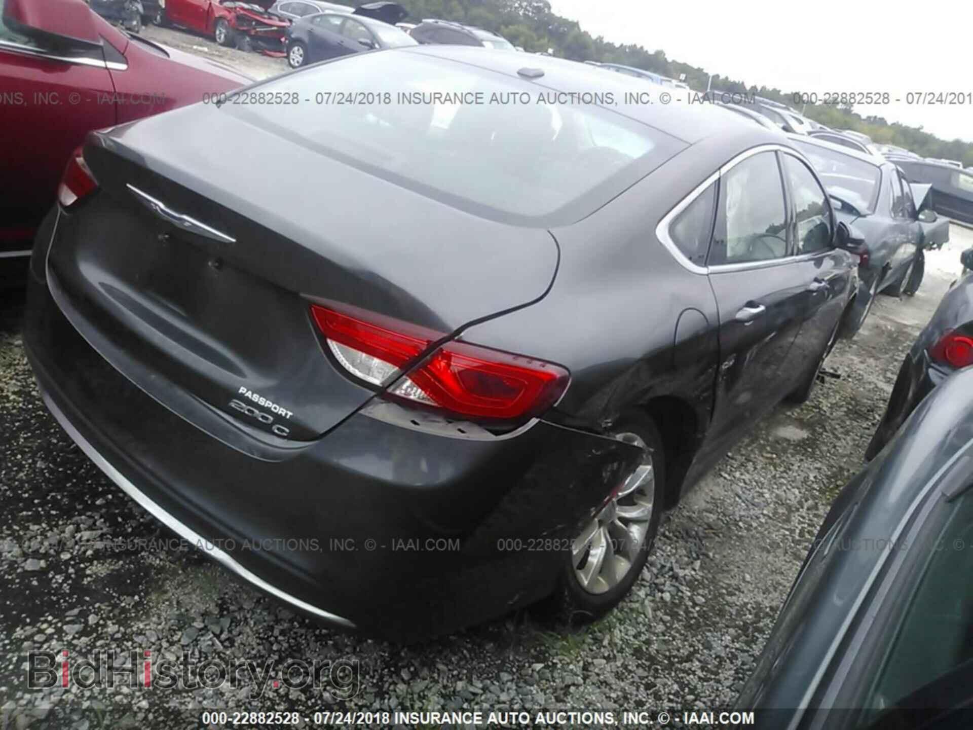 2015 Chrysler 200 - VIN: 1C3CCCCB6FN549334 - Photo 4