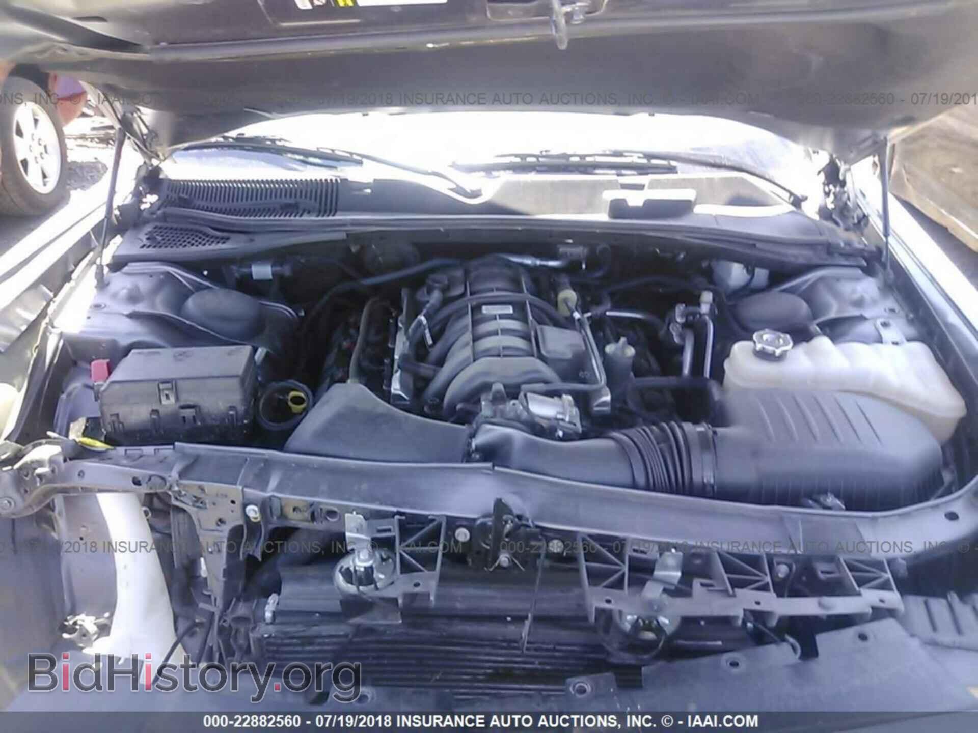 2016 Dodge Challenger - VIN: 2C3CDZBT6GH309429 - Photo 10
