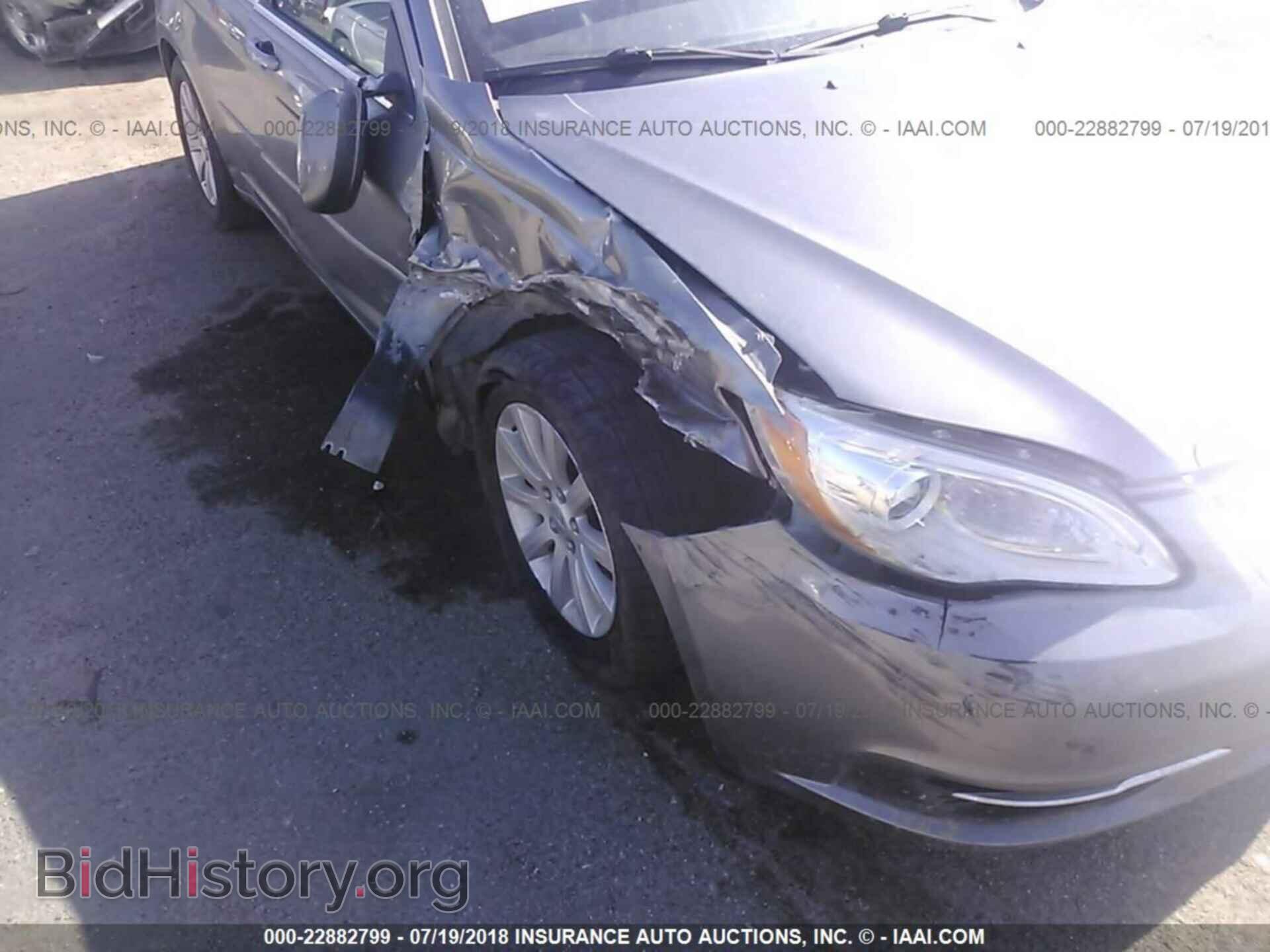 2013 Chrysler 200 - VIN: 1C3CCBBG0DN659929 - Photo 6