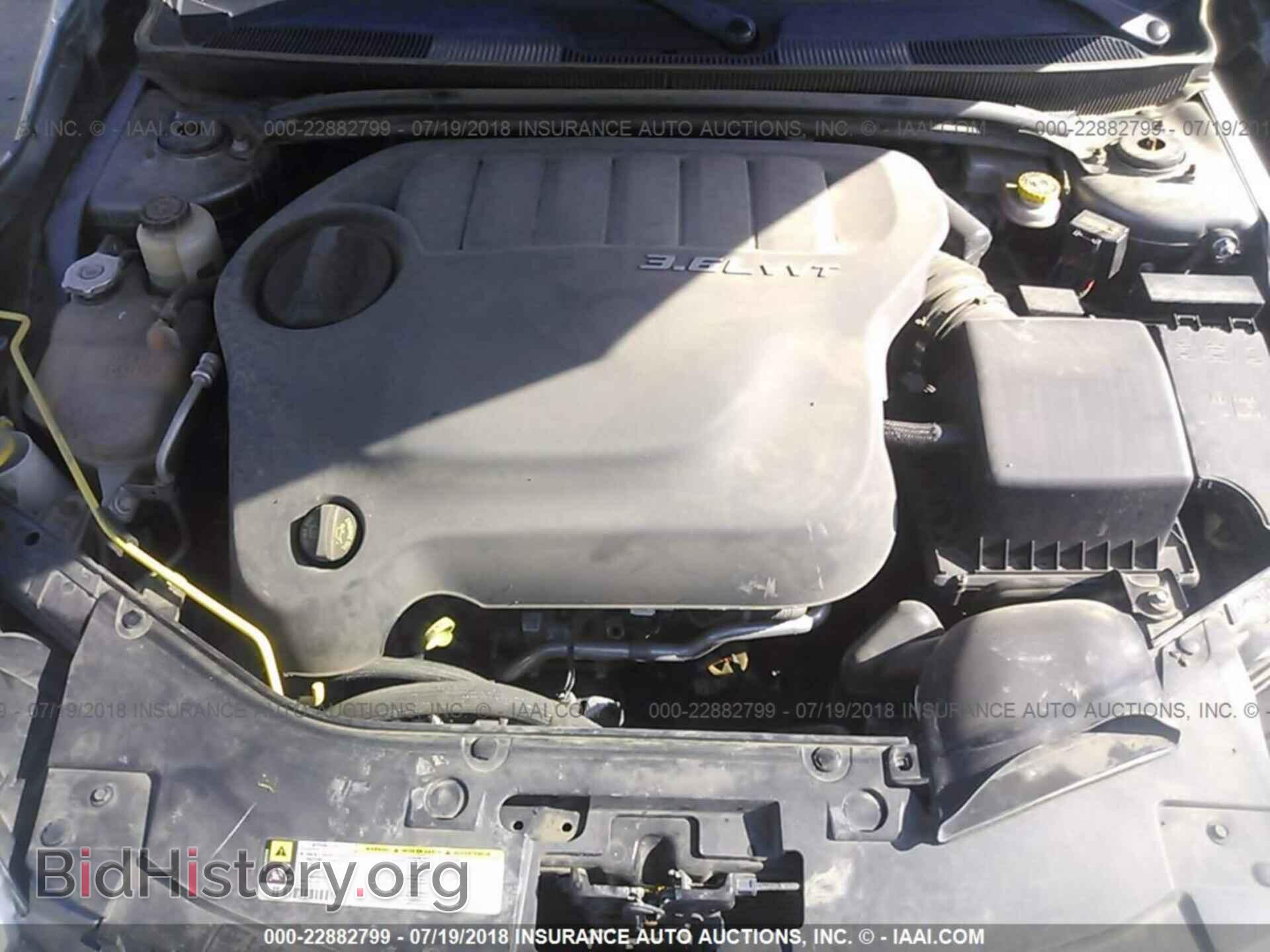 2013 Chrysler 200 - VIN: 1C3CCBBG0DN659929 - Photo 10