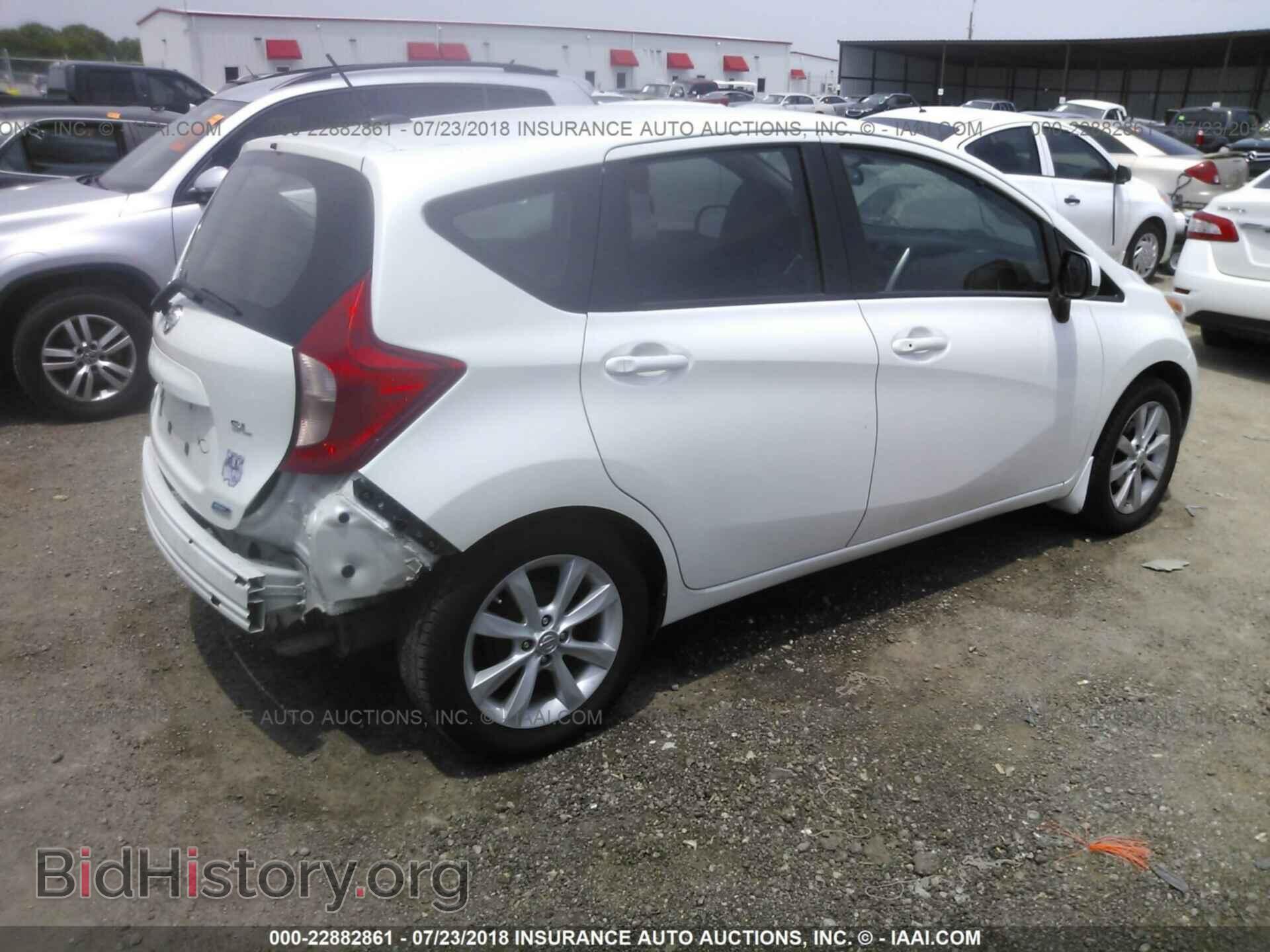 2014 Nissan Versa note - VIN: 3N1CE2CPXEL386572 - Photo 4