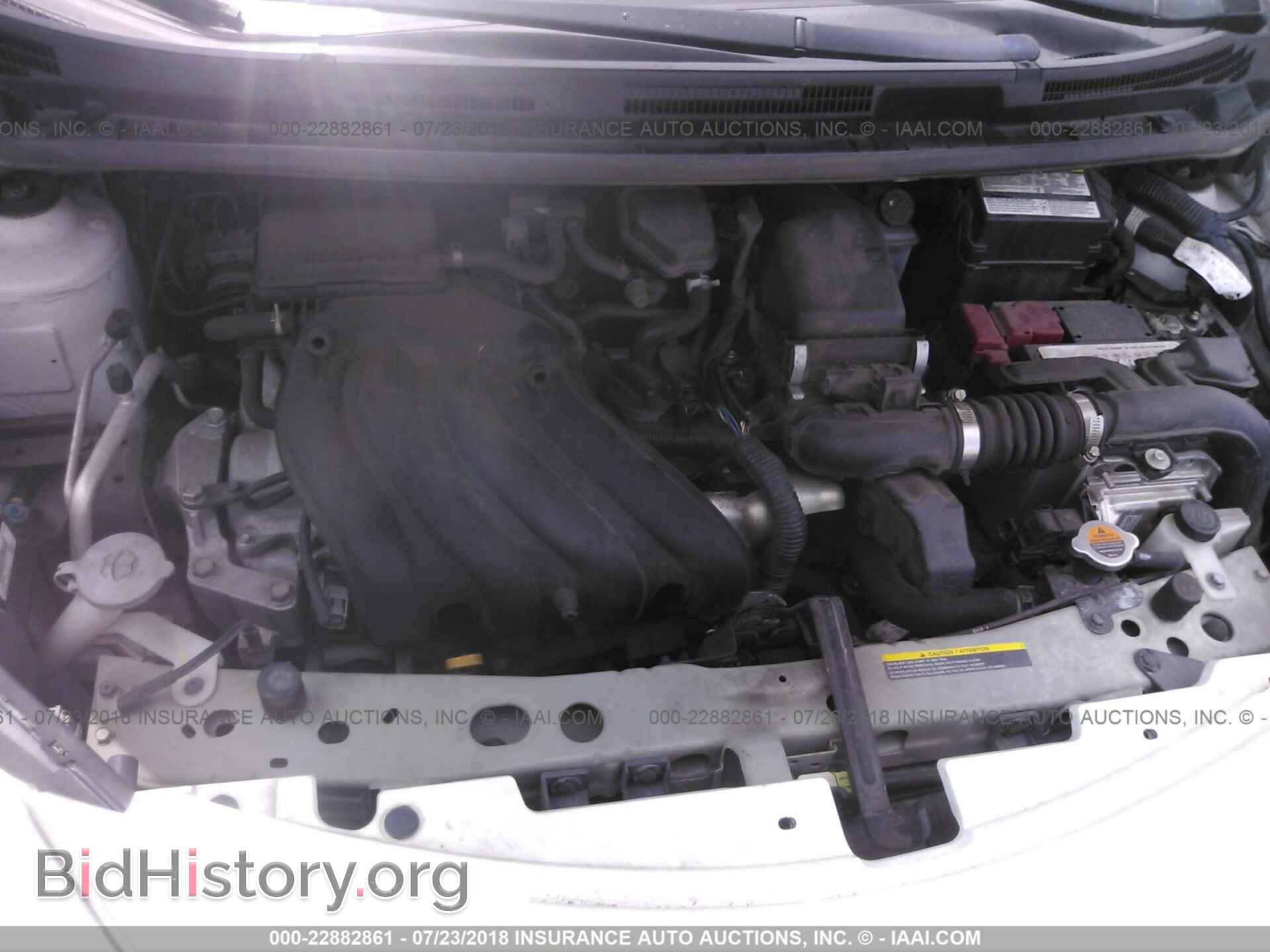 2014 Nissan Versa note - VIN: 3N1CE2CPXEL386572 - Photo 10