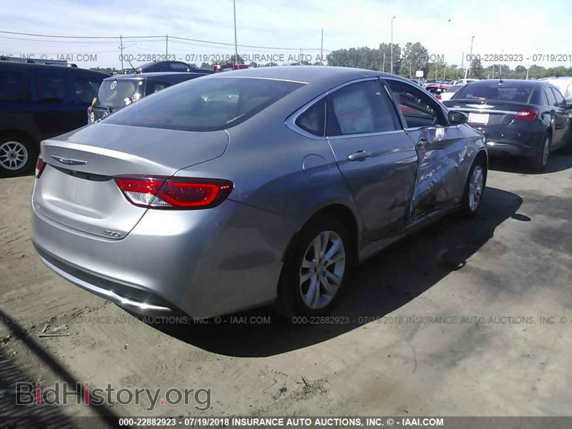 2016 Chrysler 200 - VIN: 1C3CCCAB7GN171366 - Фото 4
