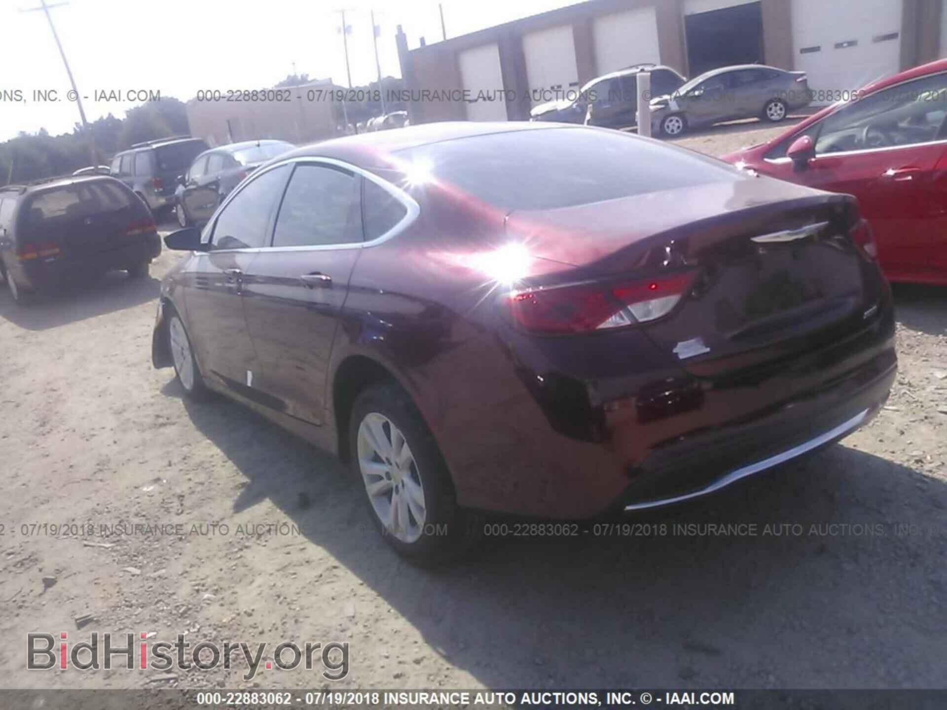 2015 Chrysler 200 - VIN: 1C3CCCAB6FN667760 - Photo 3