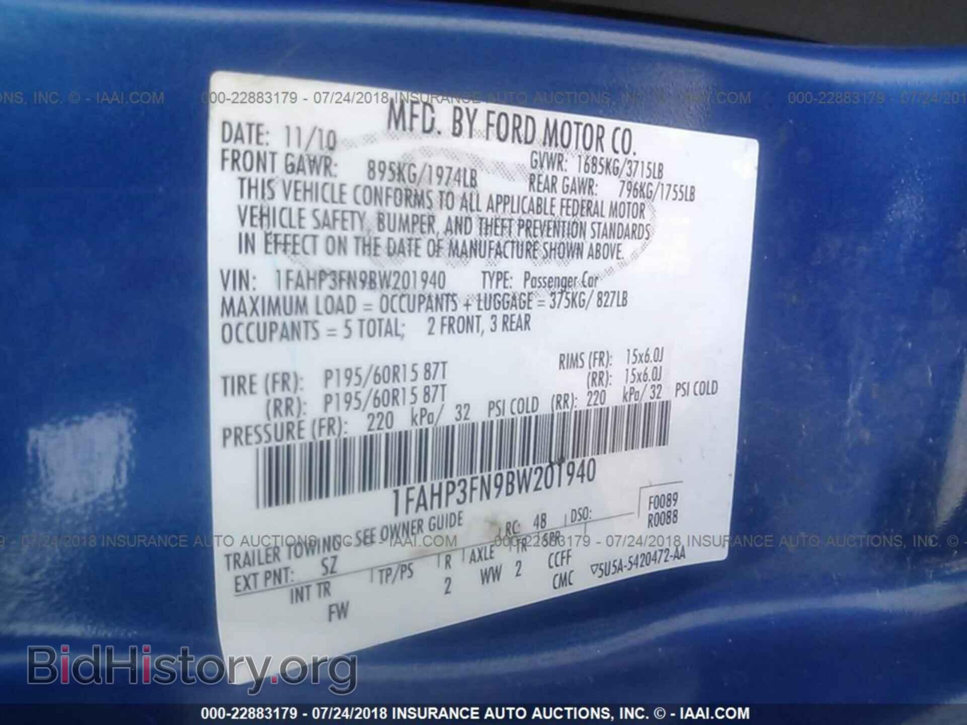 2011 Ford Focus - VIN: 1FAHP3FN9BW201940 - Photo 9