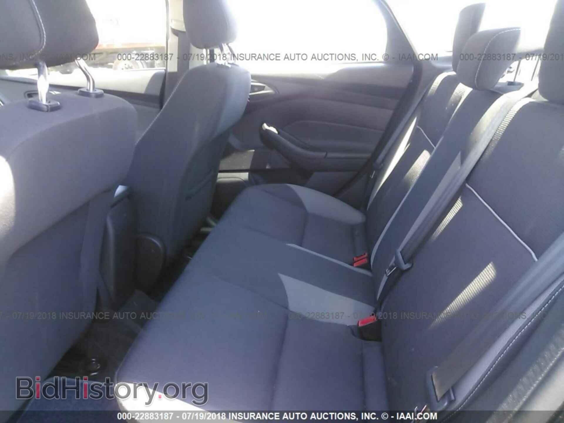 2012 Ford Focus - VIN: 1FAHP3F20CL217758 - Фото 8