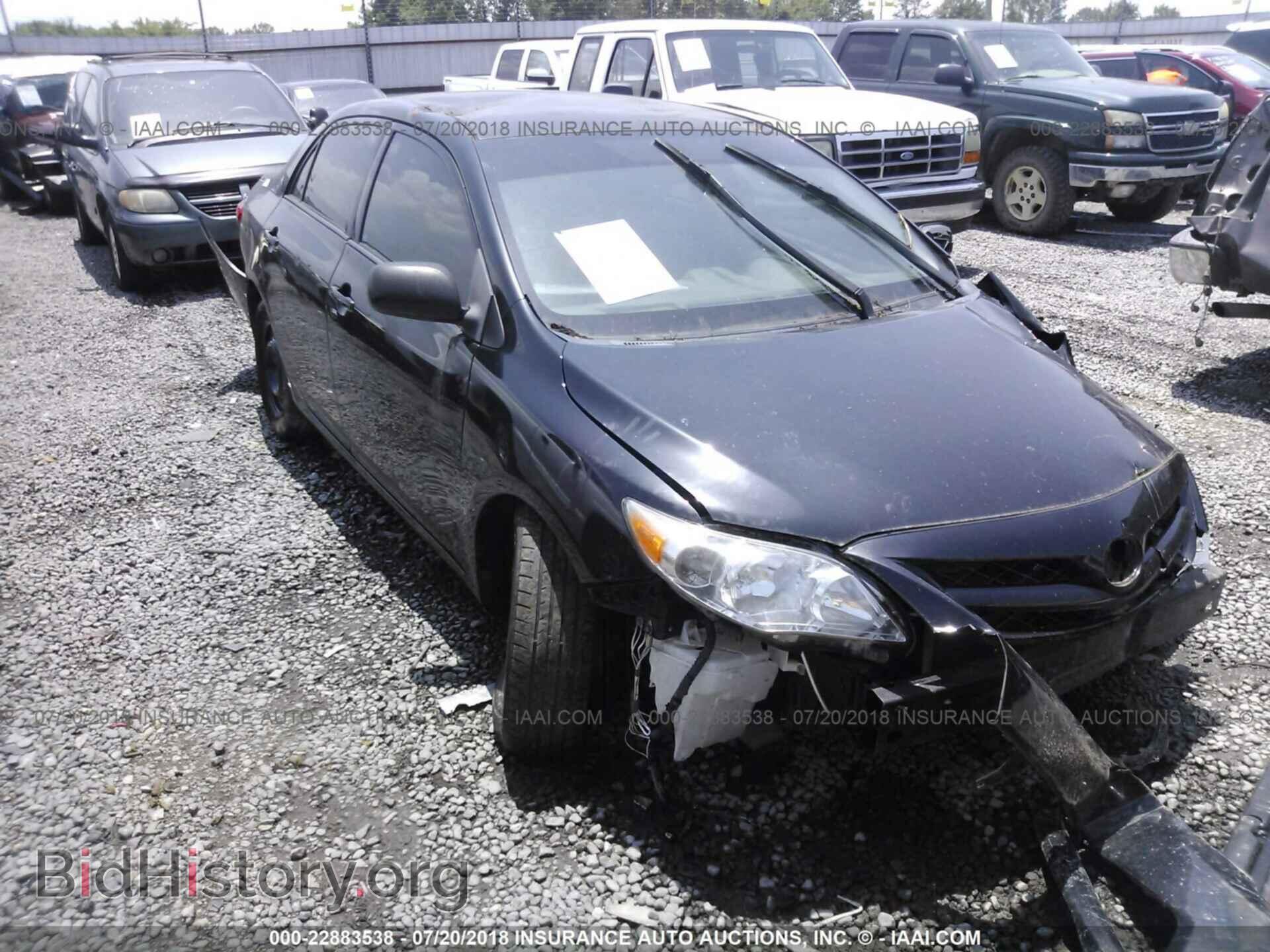 Photo 2T1BU4EE0DC089413 - Toyota Corolla 2013