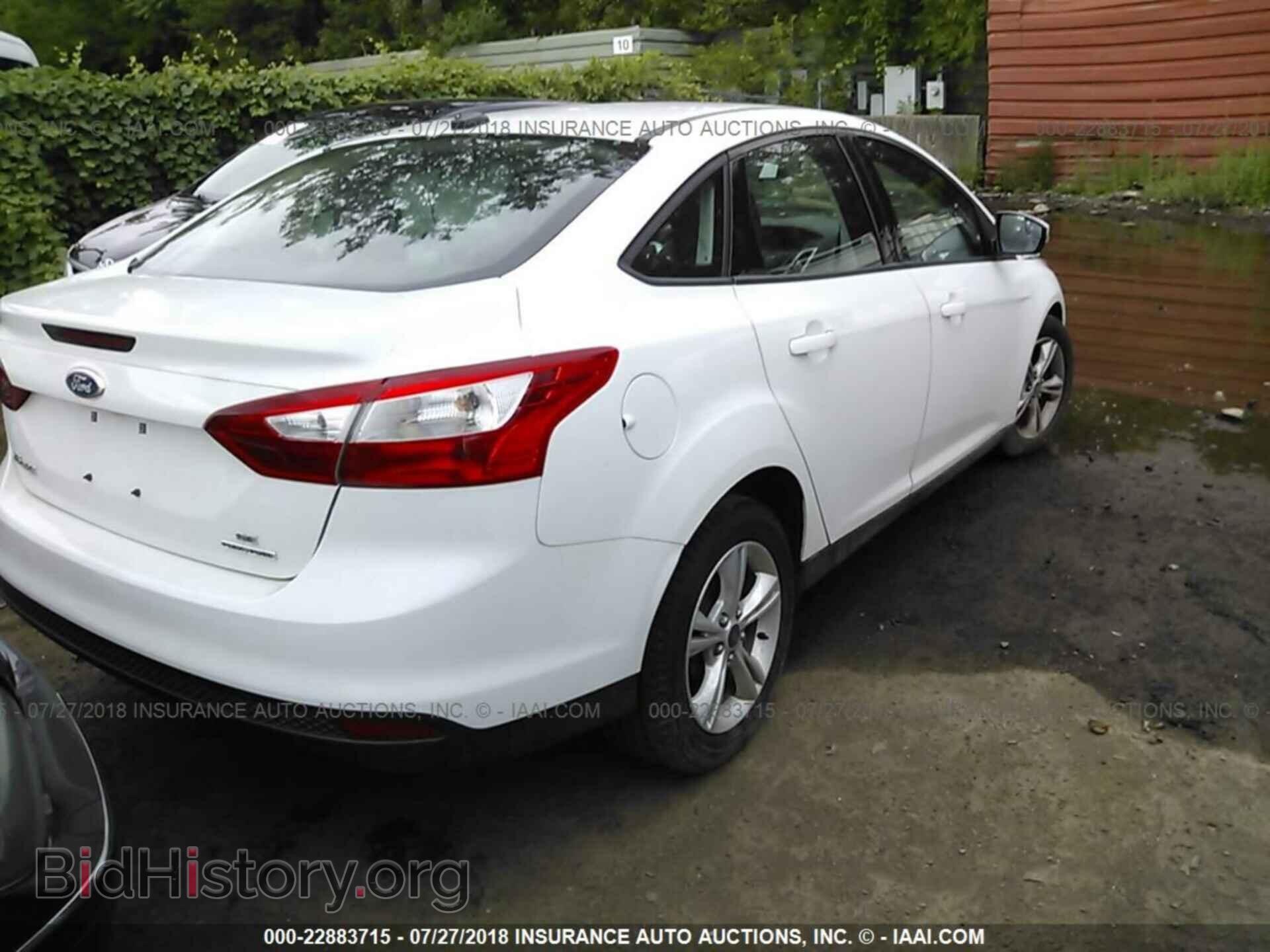 2013 Ford Focus - VIN: 1FADP3F22DL351283 - Photo 4