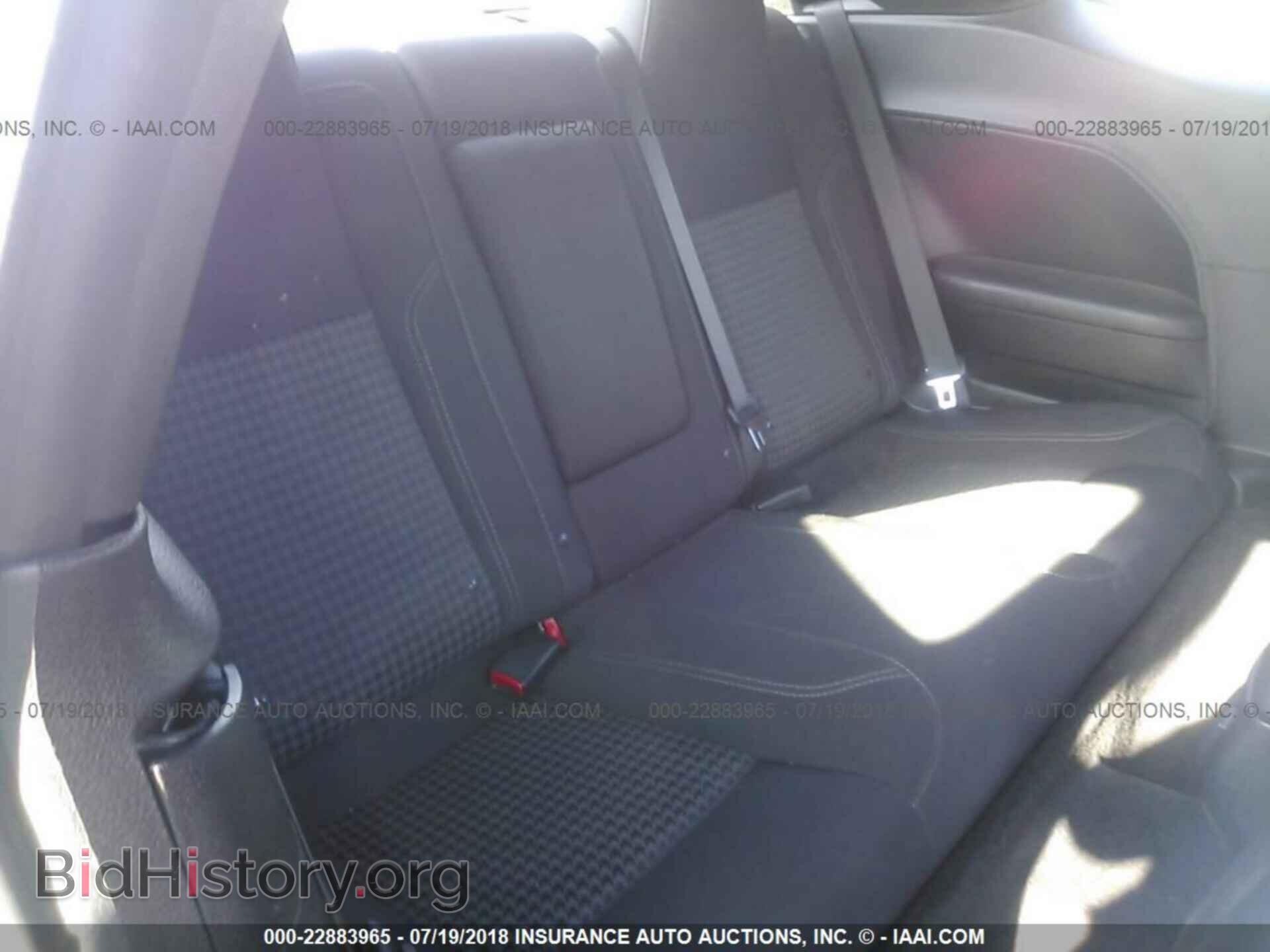 2016 Dodge Challenger - VIN: 2C3CDZAG8GH288703 - Фото 8