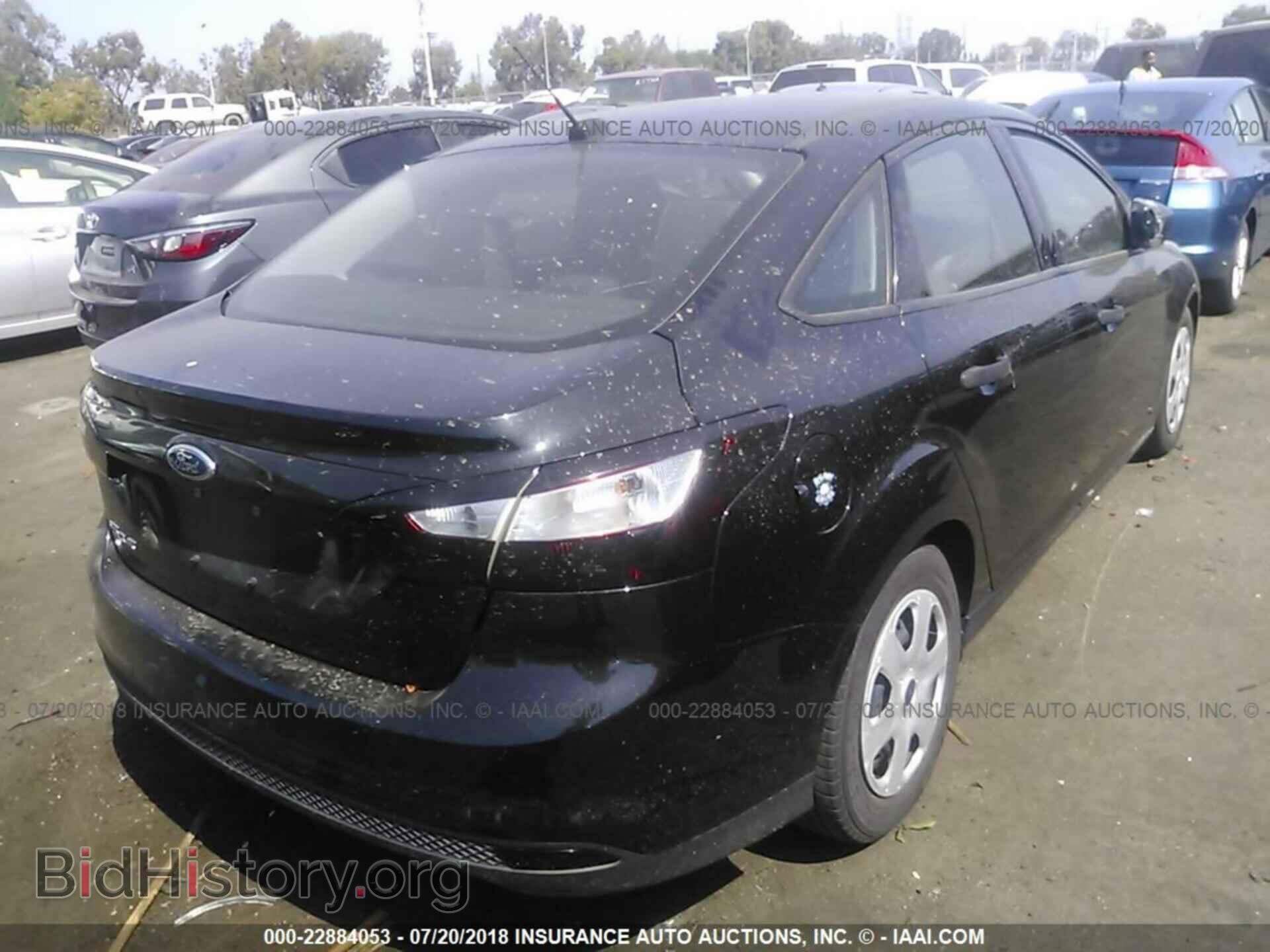 2014 Ford Focus - VIN: 1FADP3E2XEL224655 - Фото 4