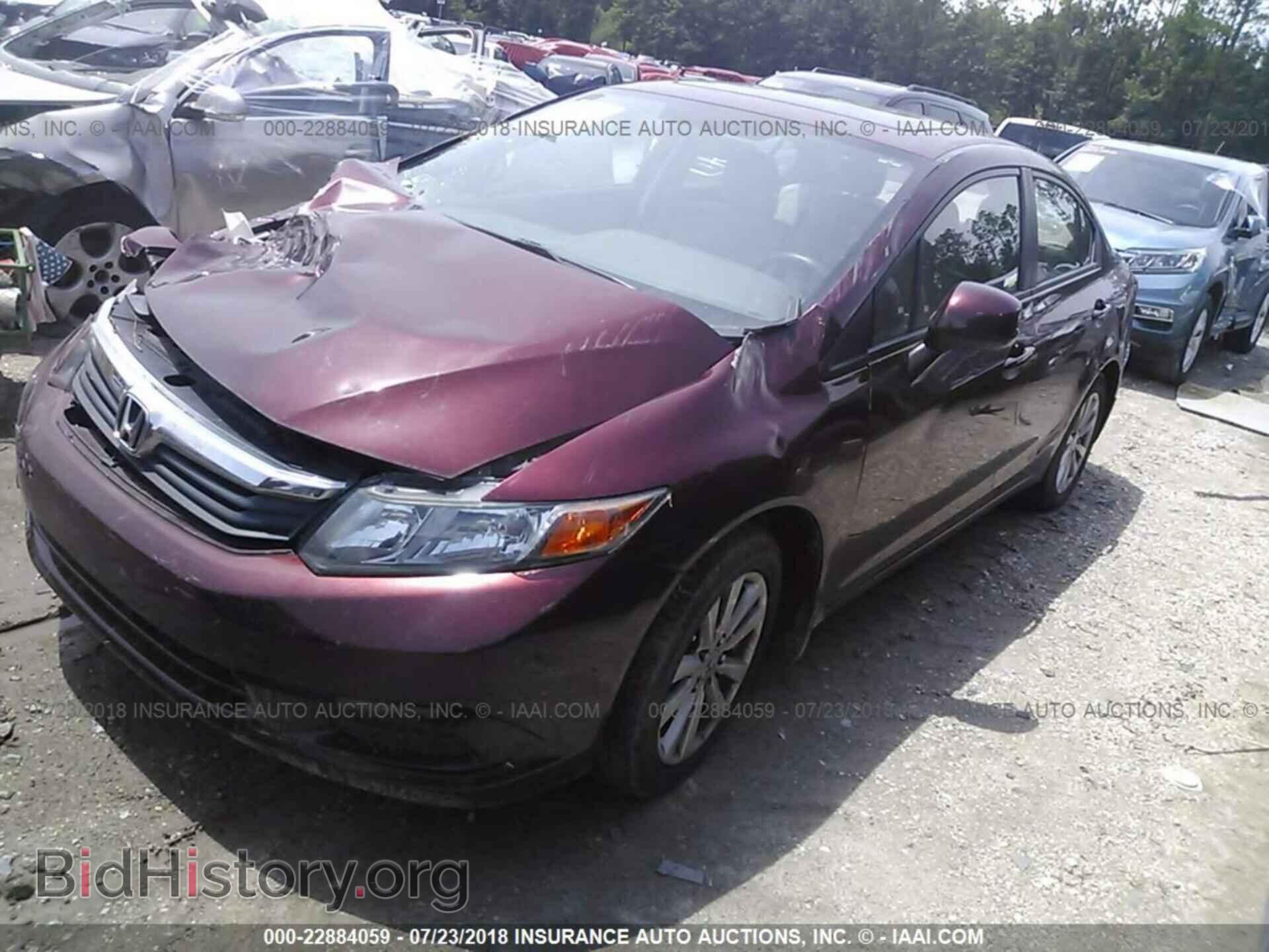 2012 Honda Civic - VIN: 2HGFB2F96CH536748 - Photo 2