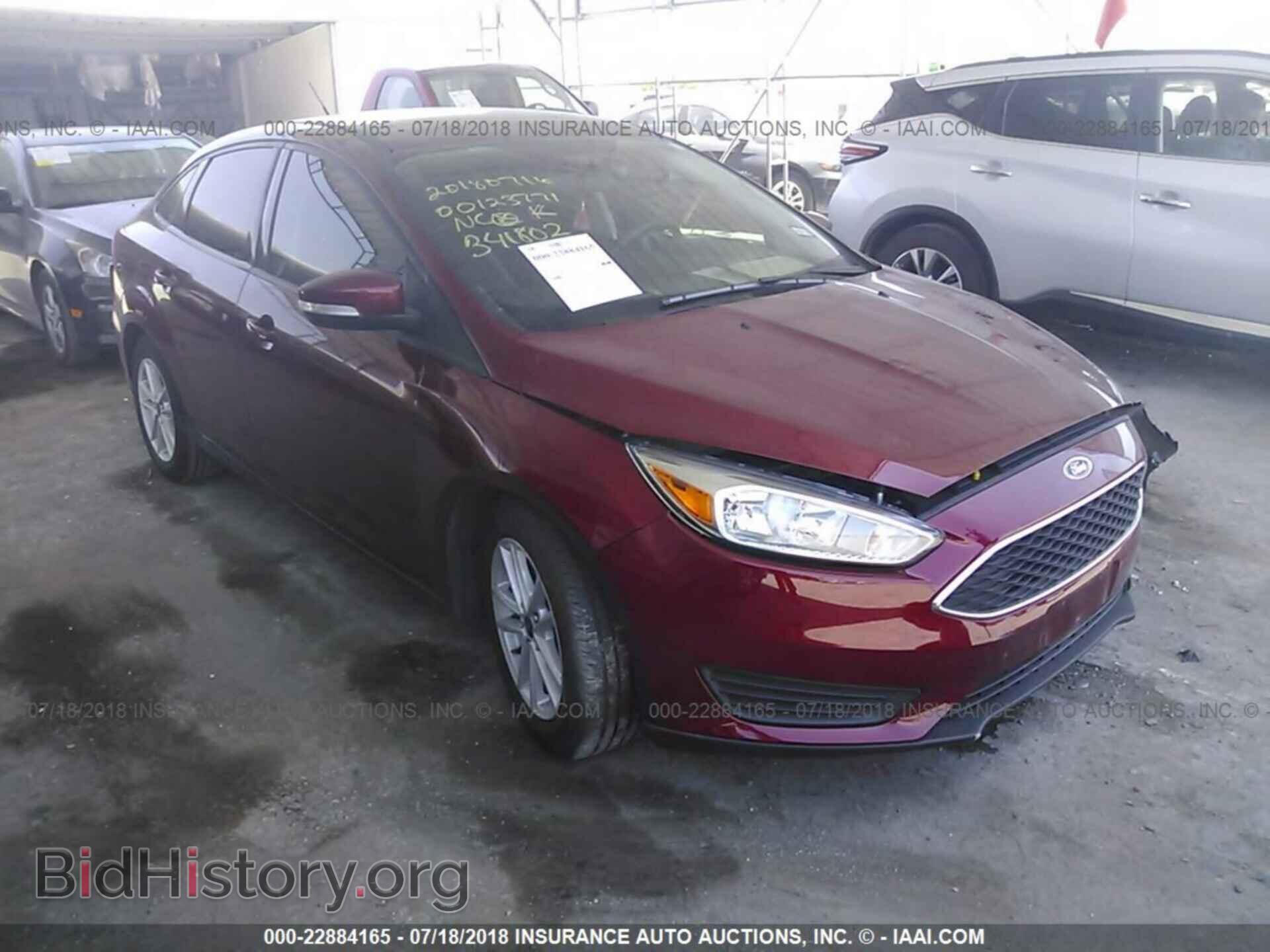 Photo 1FADP3F28HL341802 - Ford Focus 2017
