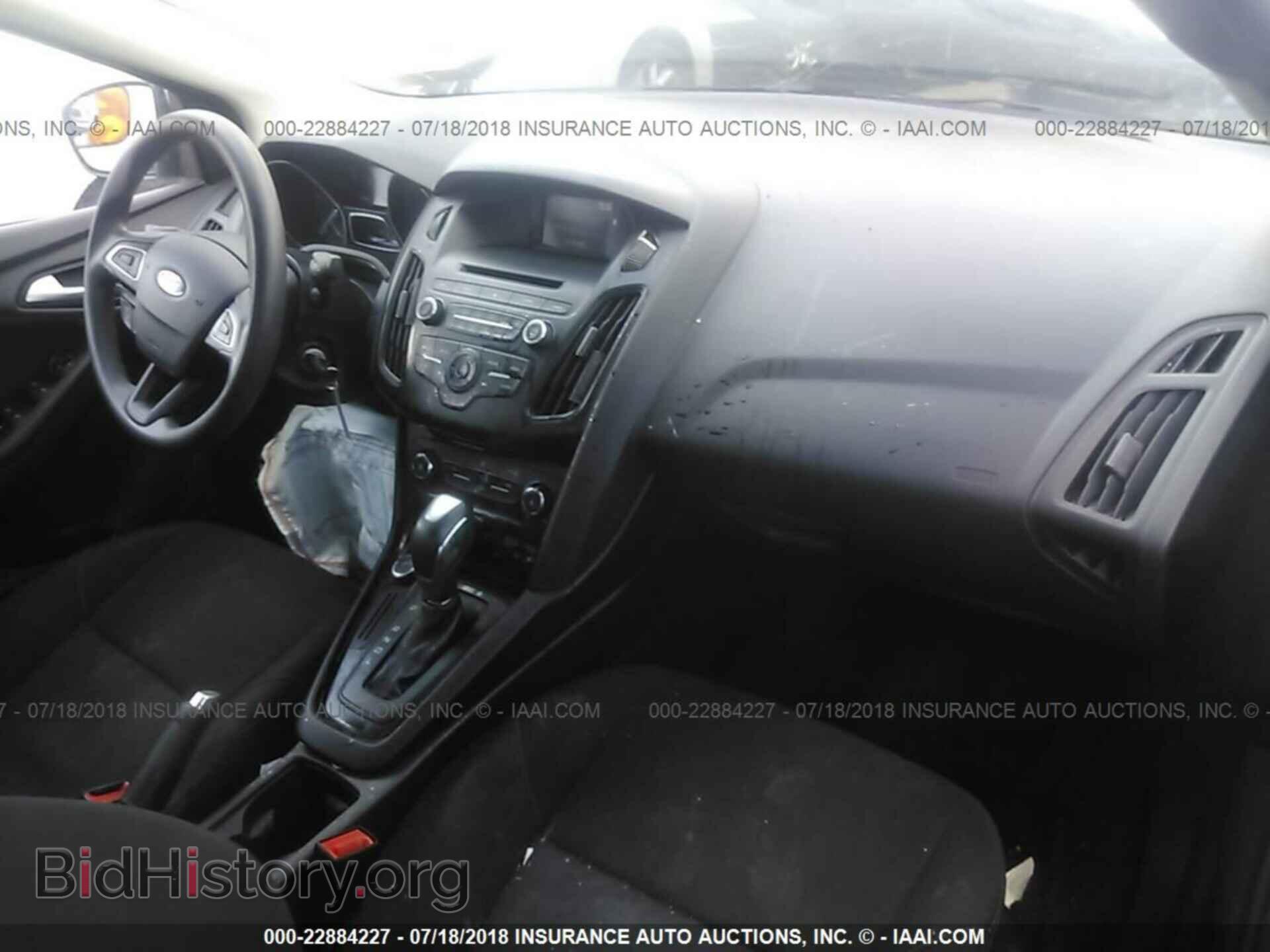 2015 Ford Focus - VIN: 1FADP3F21FL242459 - Фото 5