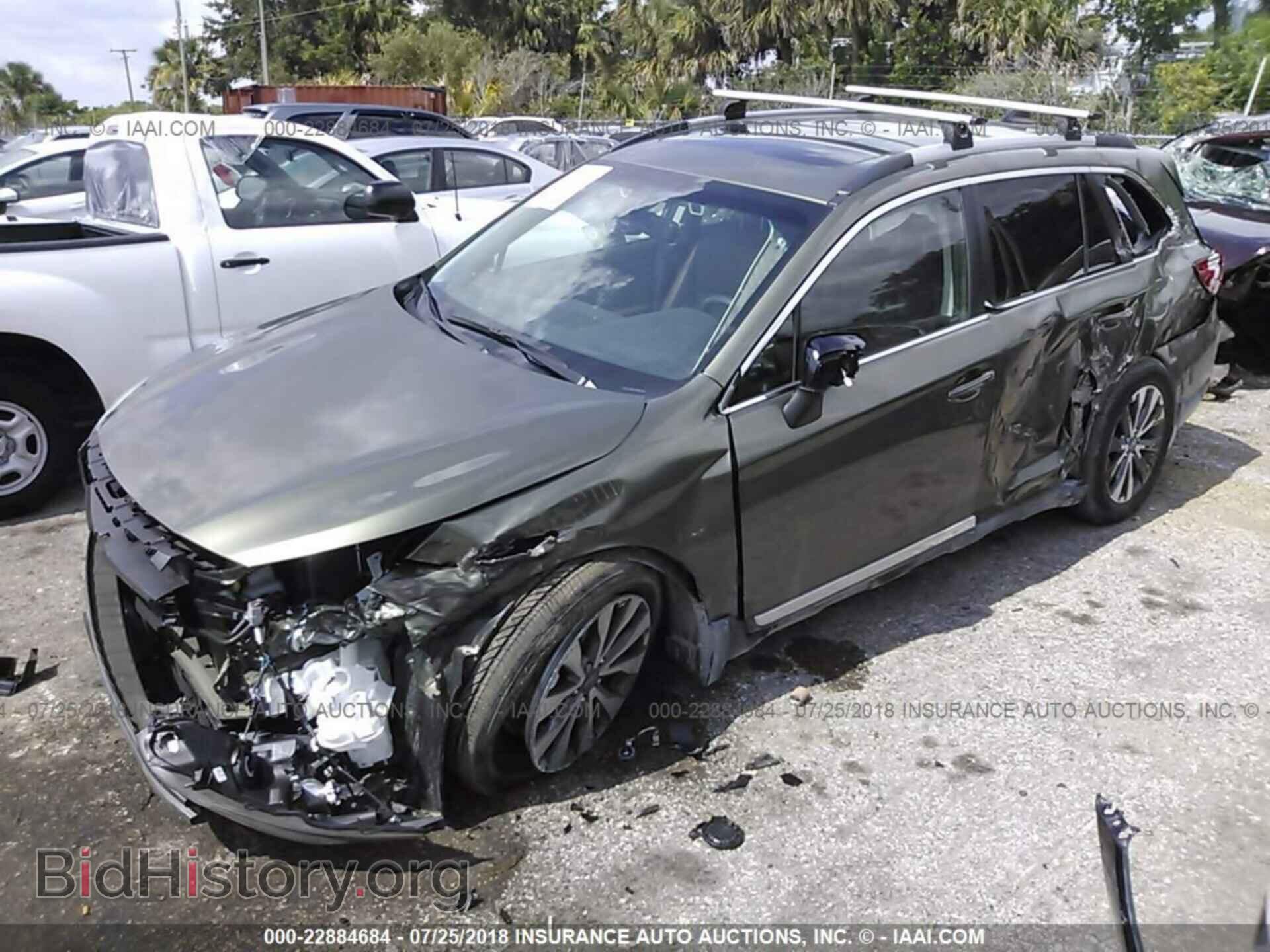 2017 Subaru Outback - VIN: 4S4BSETC4H3362005 - Фото 2