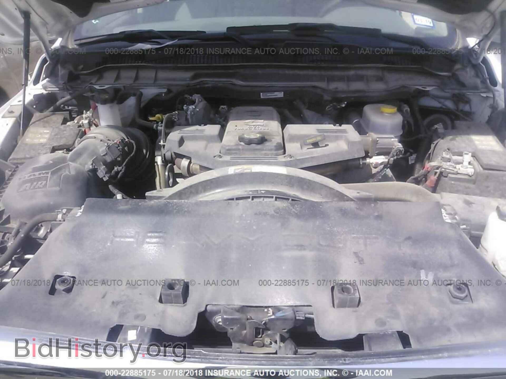 2017 Ram 3500 - VIN: 3C63R3HLXHG654943 - Фото 9