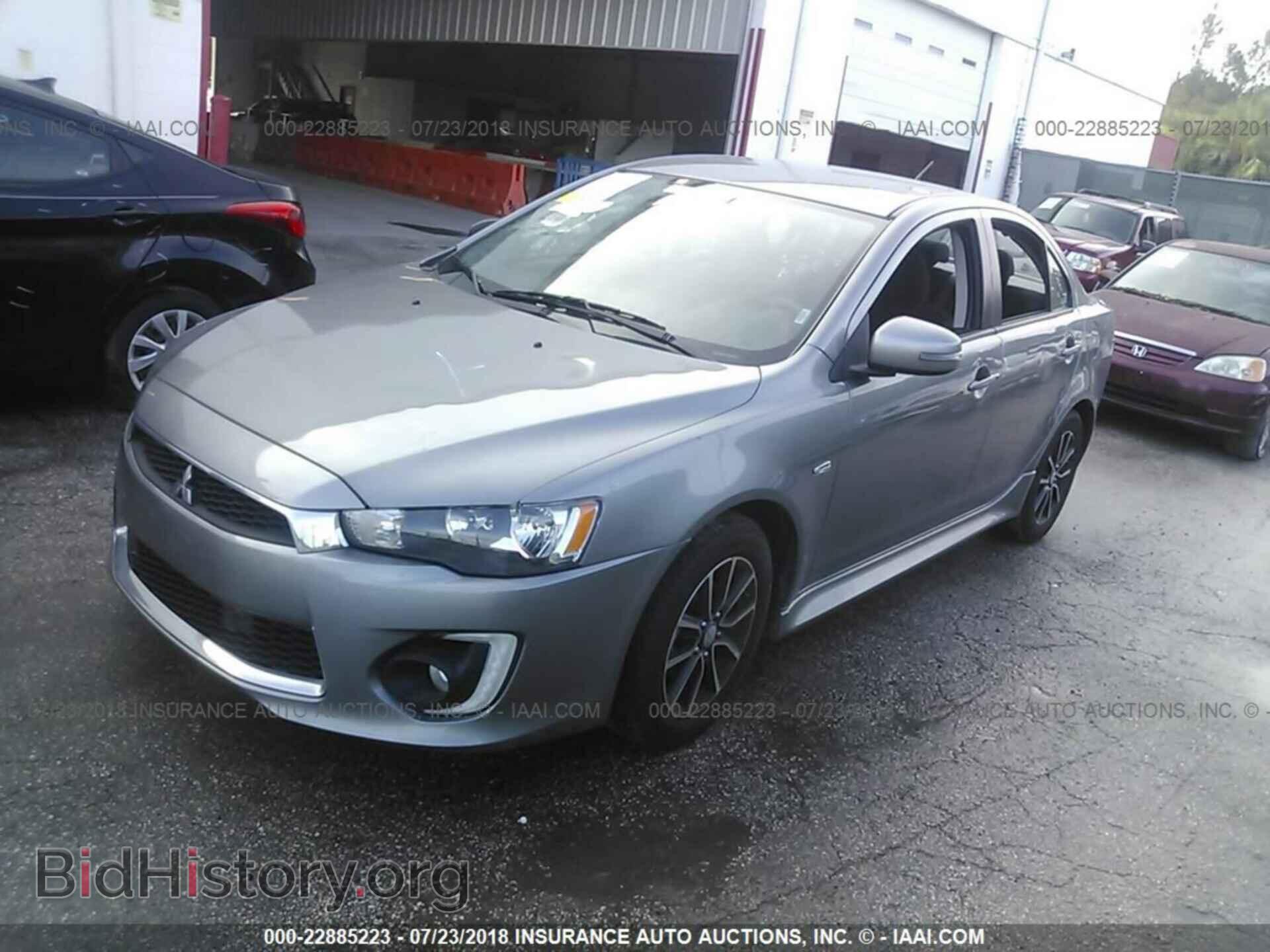 2017 Mitsubishi Lancer - VIN: JA32U2FU3HU006350 - Фото 2