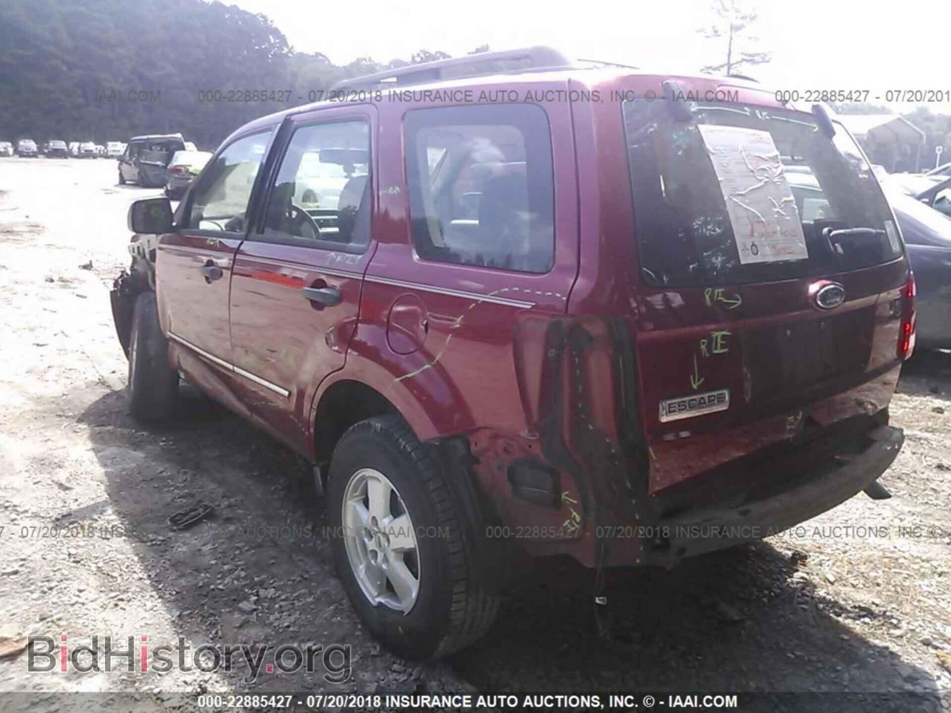 2011 Ford Escape - VIN: 1FMCU0C70BKA66609 - Фото 3