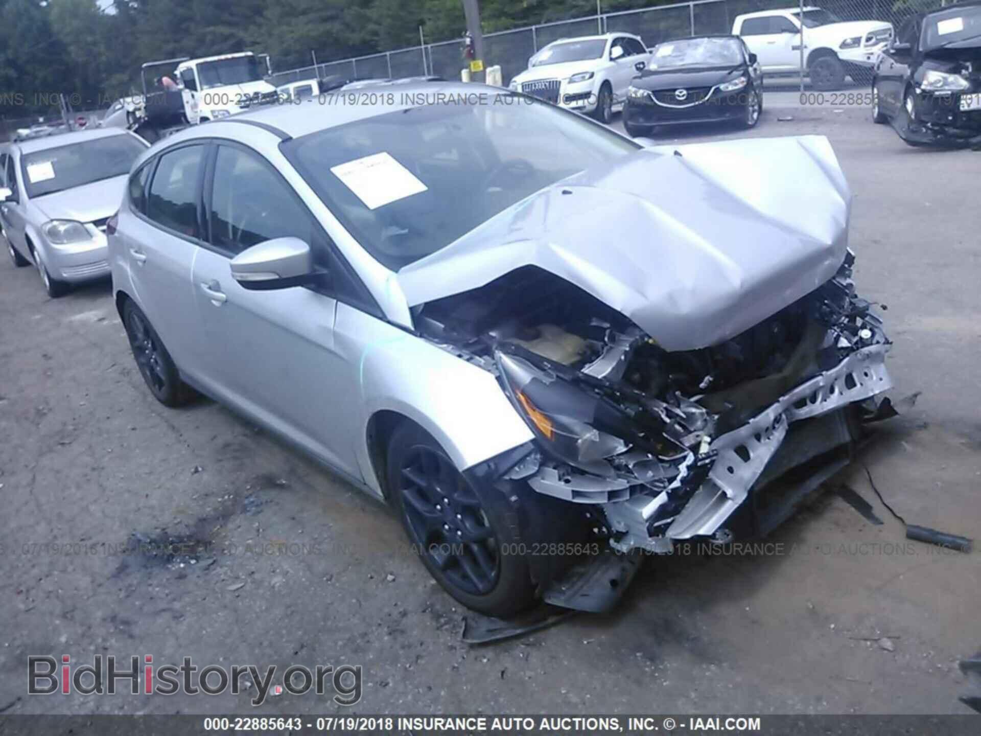 Фотография 1FADP3K21GL330340 - Ford Focus 2016