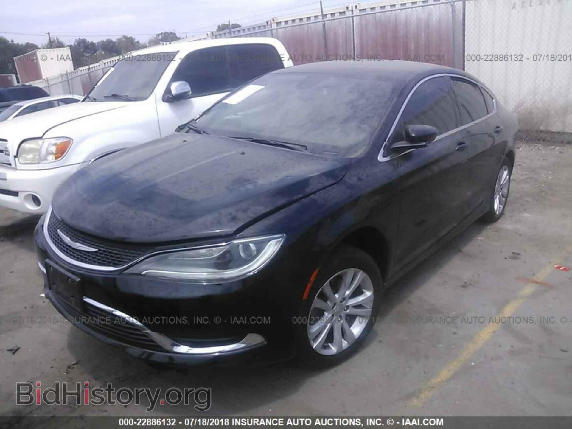2016 Chrysler 200 - VIN: 1C3CCCAB8GN107496 - Фото 2
