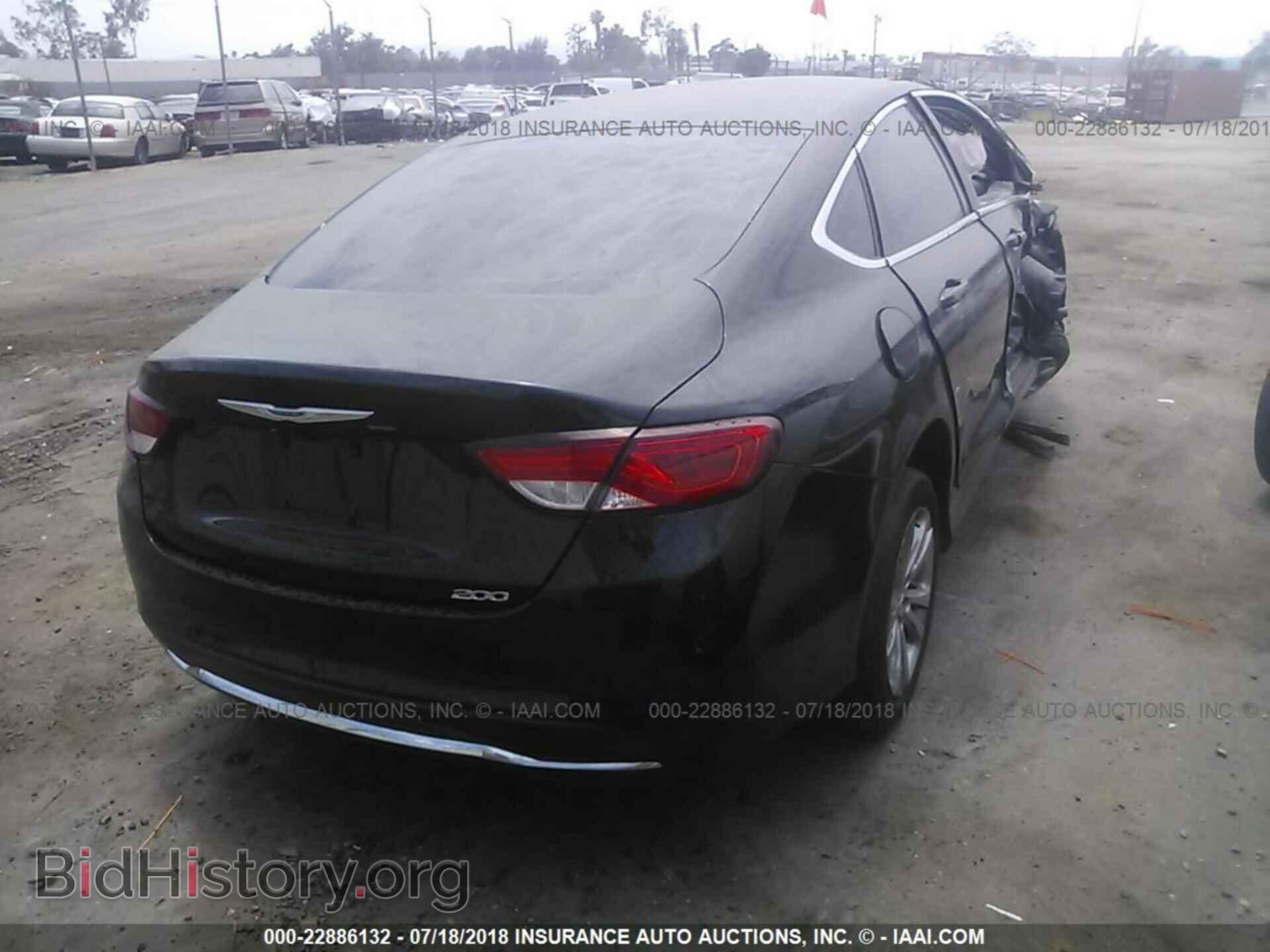 2016 Chrysler 200 - VIN: 1C3CCCAB8GN107496 - Фото 4