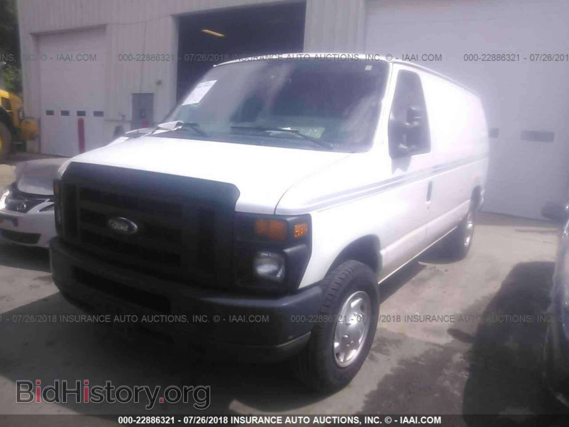 2011 Ford Econoline - VIN: 1FTNE2EW4BDB04468 - Photo 2