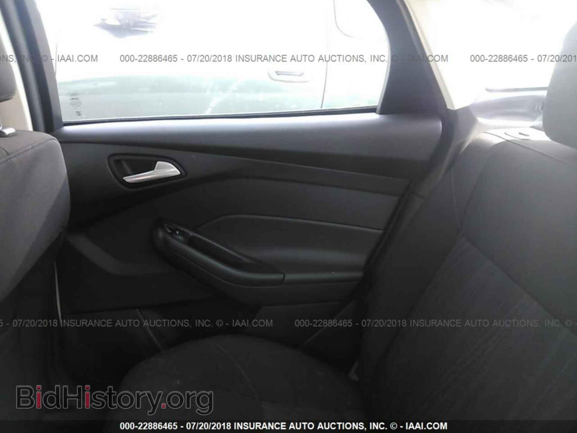 2017 Ford Focus - VIN: 1FADP3F29HL281867 - Photo 8