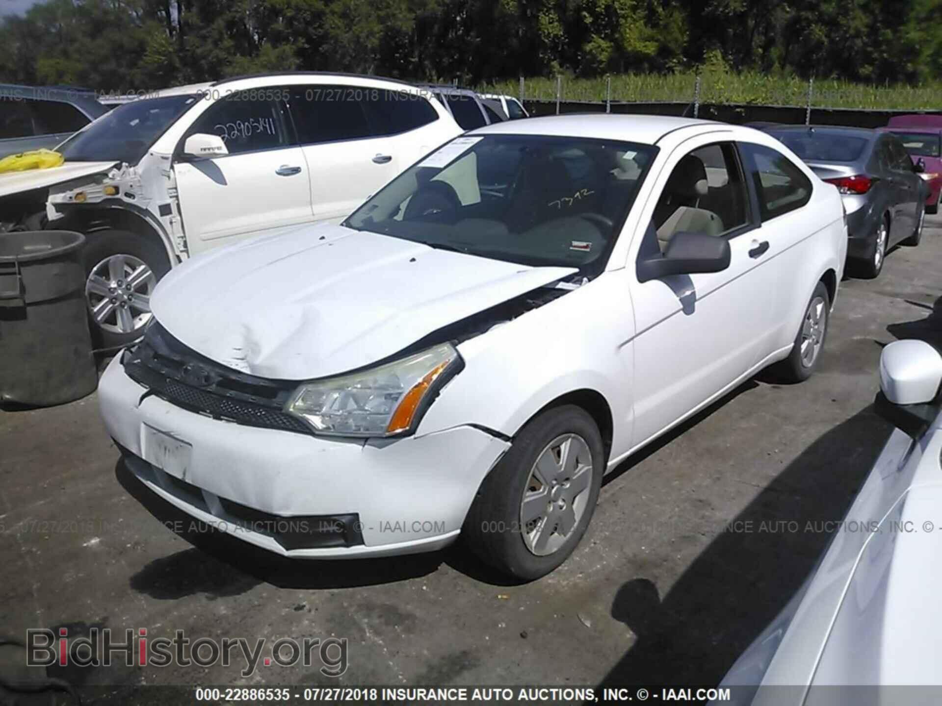 2008 FORD FOCUS - VIN: 1FAHP32N58W247392 - Фото 2
