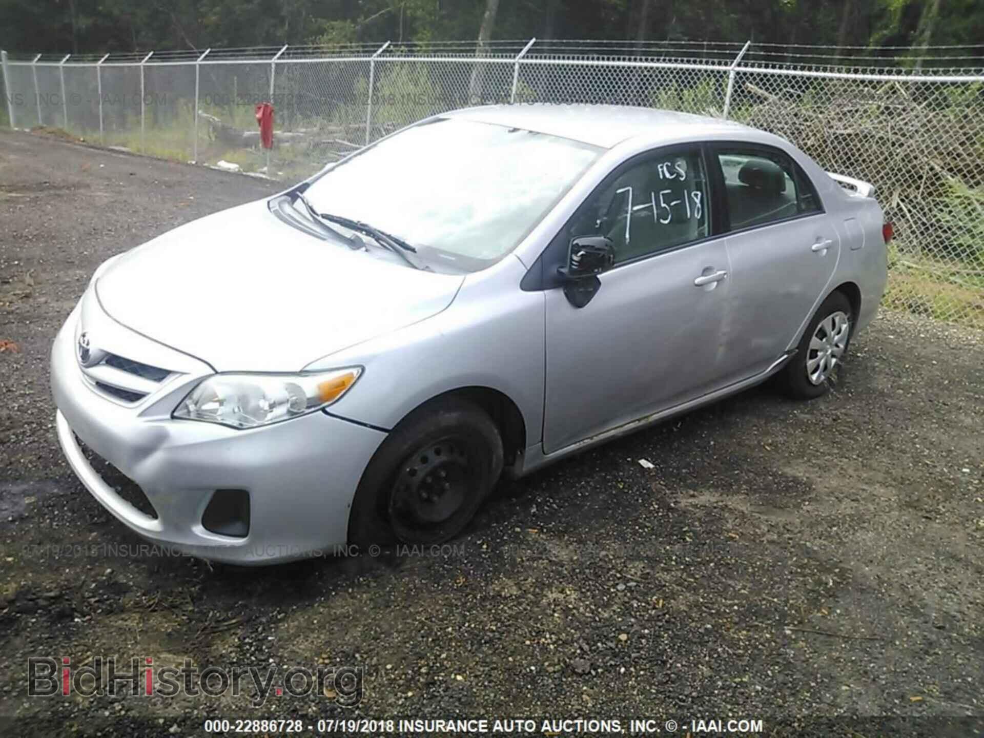 2011 Toyota Corolla - VIN: 2T1BU4EEXBC723047 - Фото 2
