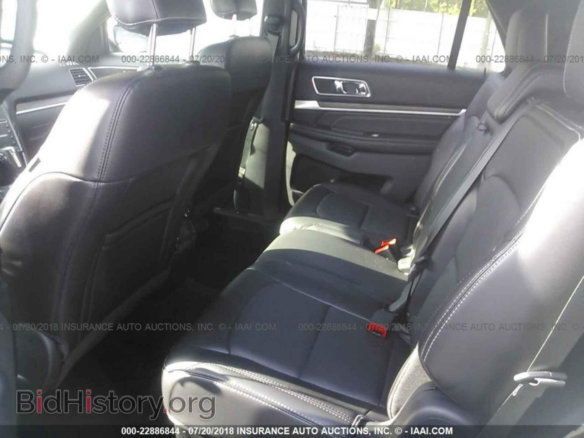 2018 Ford Explorer - VIN: 1FM5K7F87JGA21602 - Photo 8