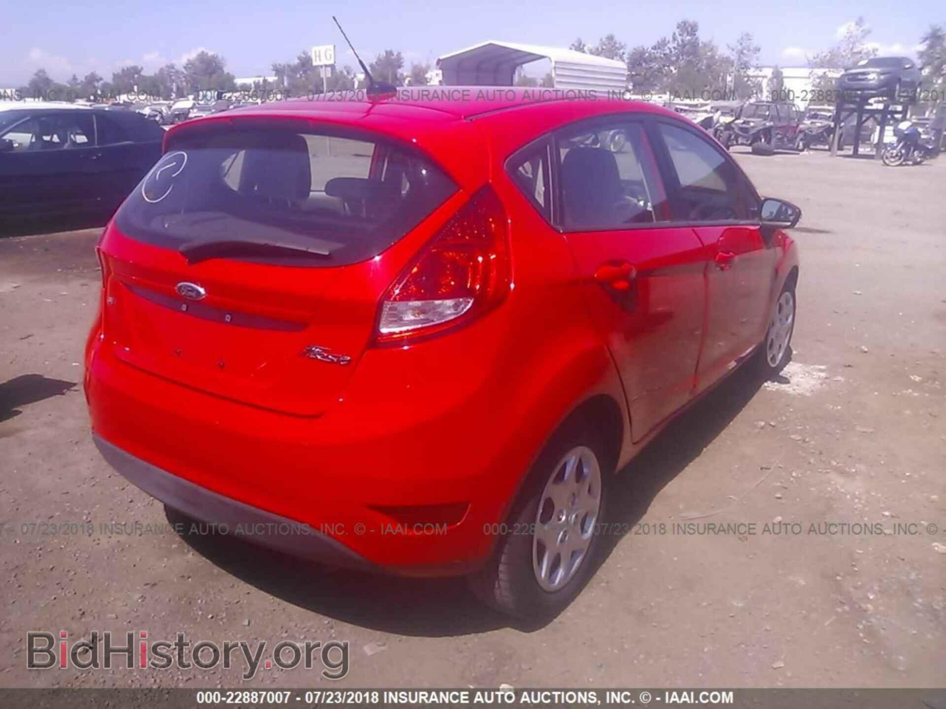 2013 Ford Fiesta - VIN: 3FADP4EJ6DM142030 - Фото 4
