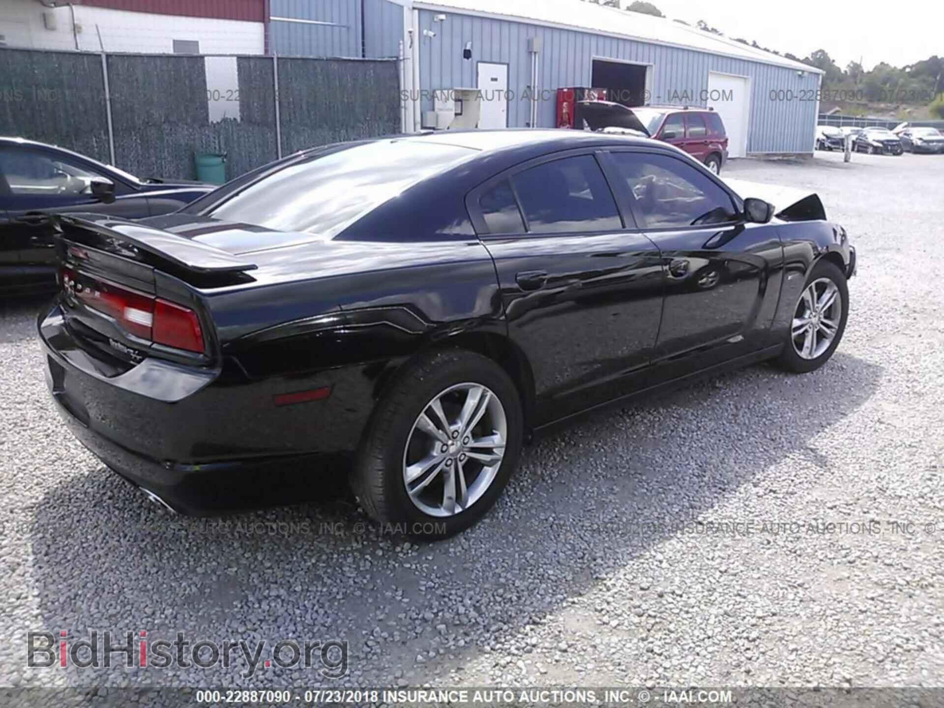 2013 Dodge Charger - VIN: 2C3CDXDT9DH537924 - Фото 4