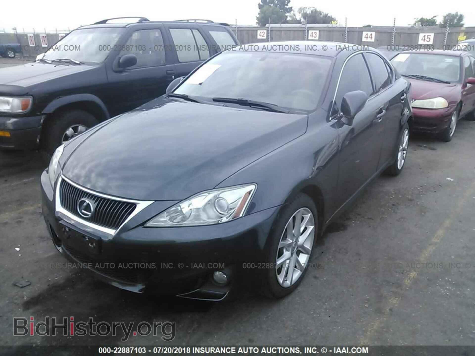 2011 Lexus Is - VIN: JTHCF5C28B5047996 - Photo 2