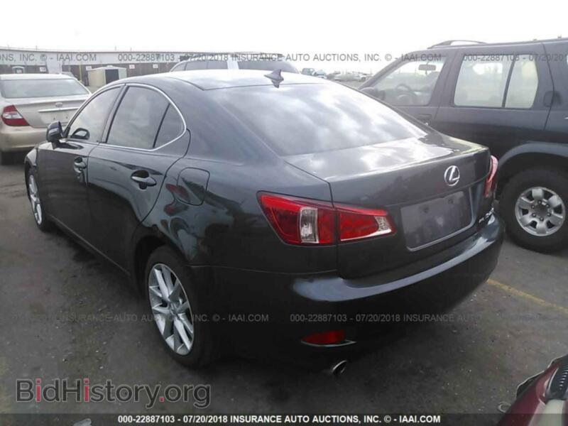 2011 Lexus IS (VIN JTHCF5C28B5047996) — photo 3 of 10