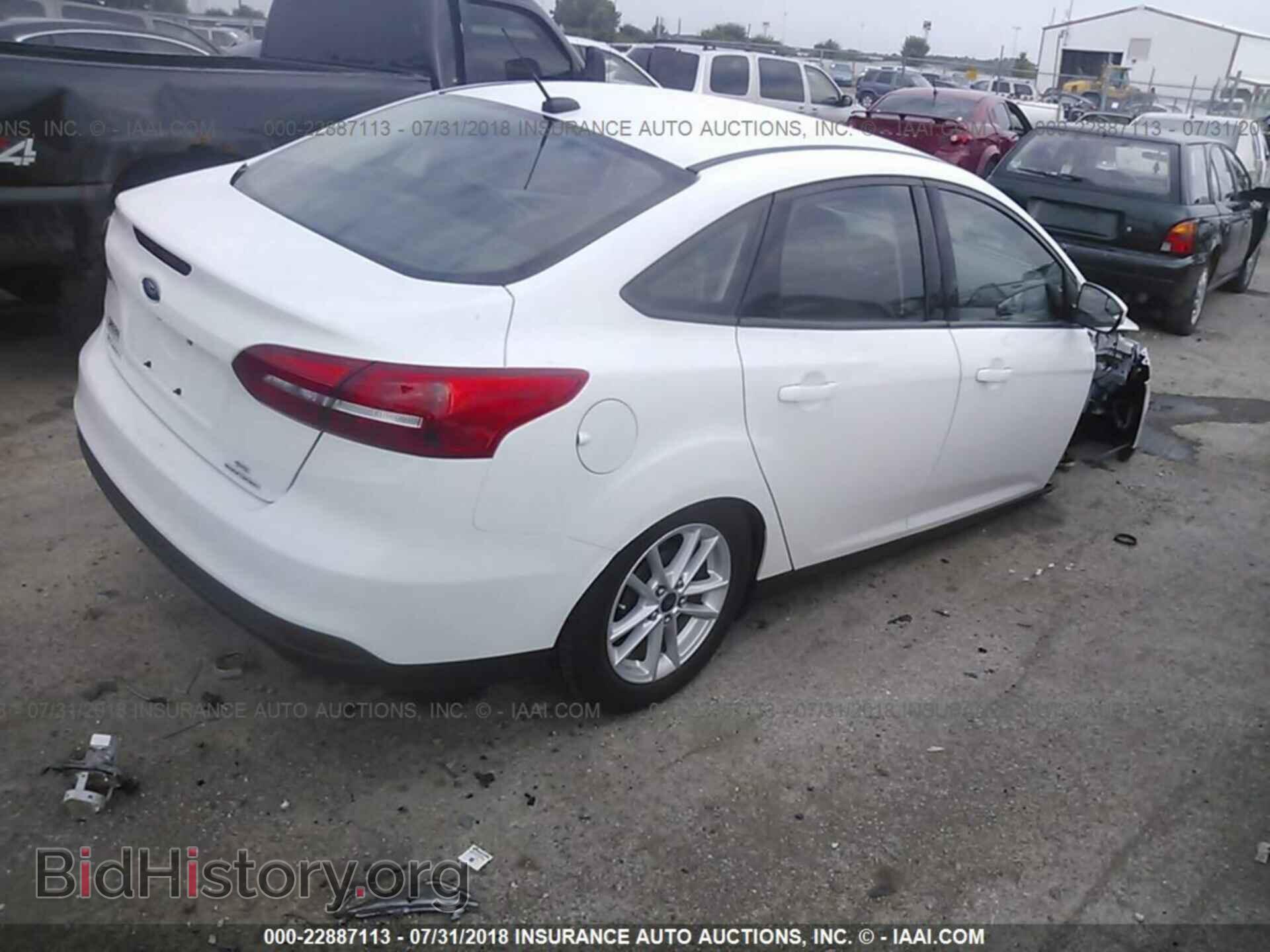 2015 Ford Focus - VIN: 1FADP3F29FL298956 - Фото 4