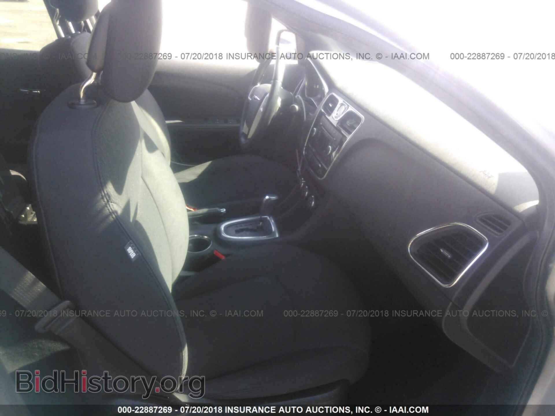 2013 Chrysler 200 - VIN: 1C3CCBBG0DN528533 - Photo 5