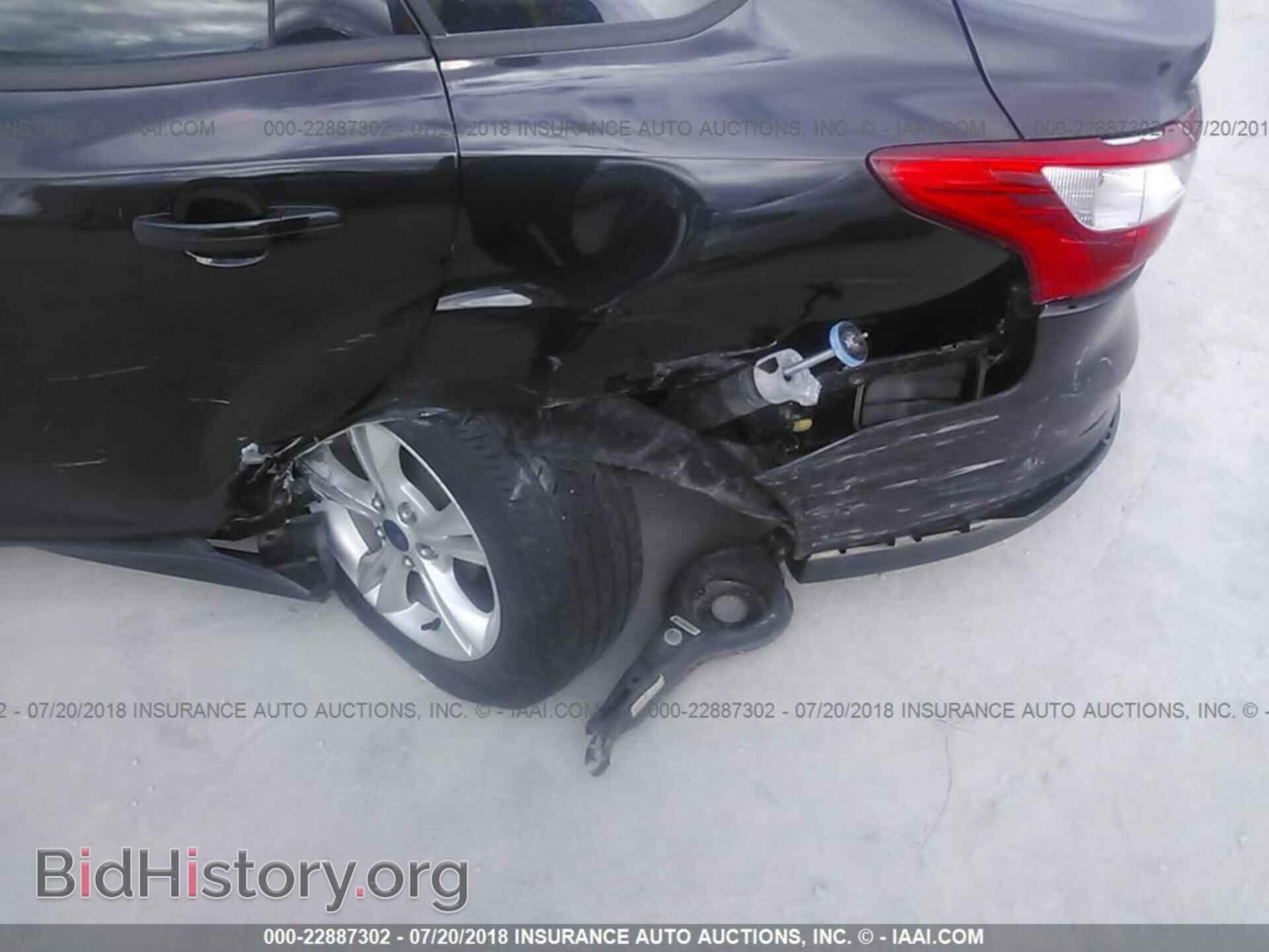 2014 Ford Focus - VIN: 1FADP3F2XEL339660 - Photo 6